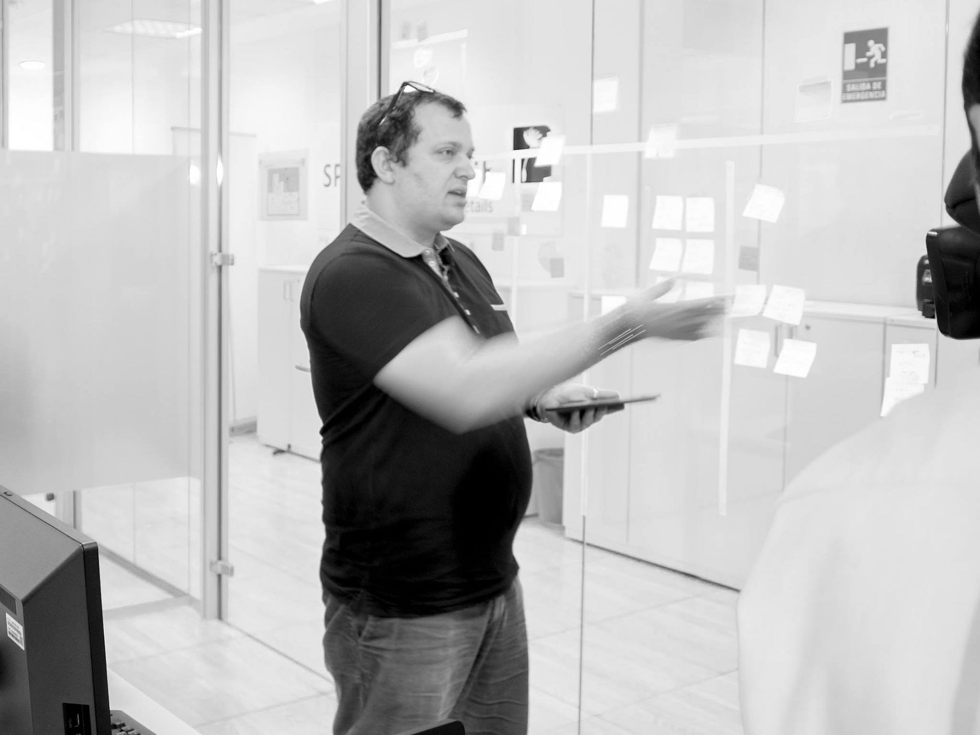 Entrevistas a un adulto con autismo – hipersintiendo Entrevistas a un adulto con autismo – hipersintiendo