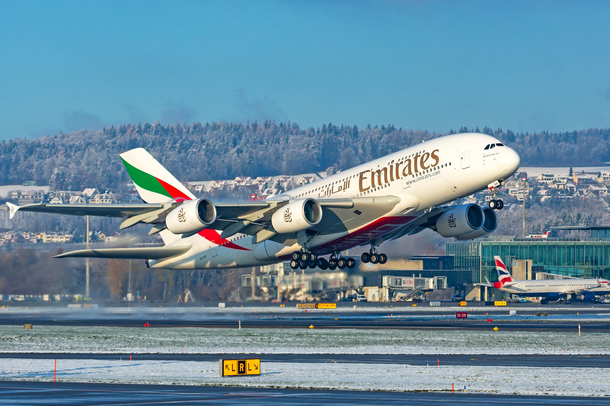 Emirates Airlines DFW Terminal +1–855–742–0149