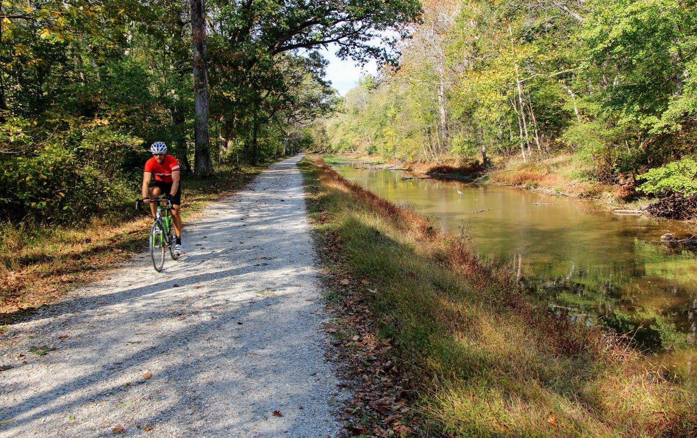 c and d canal trail