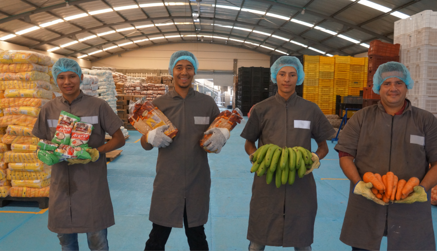 Number of school chefs, locally known as seños, short form of señoras.and other support staff involved in the preparation of the meals.