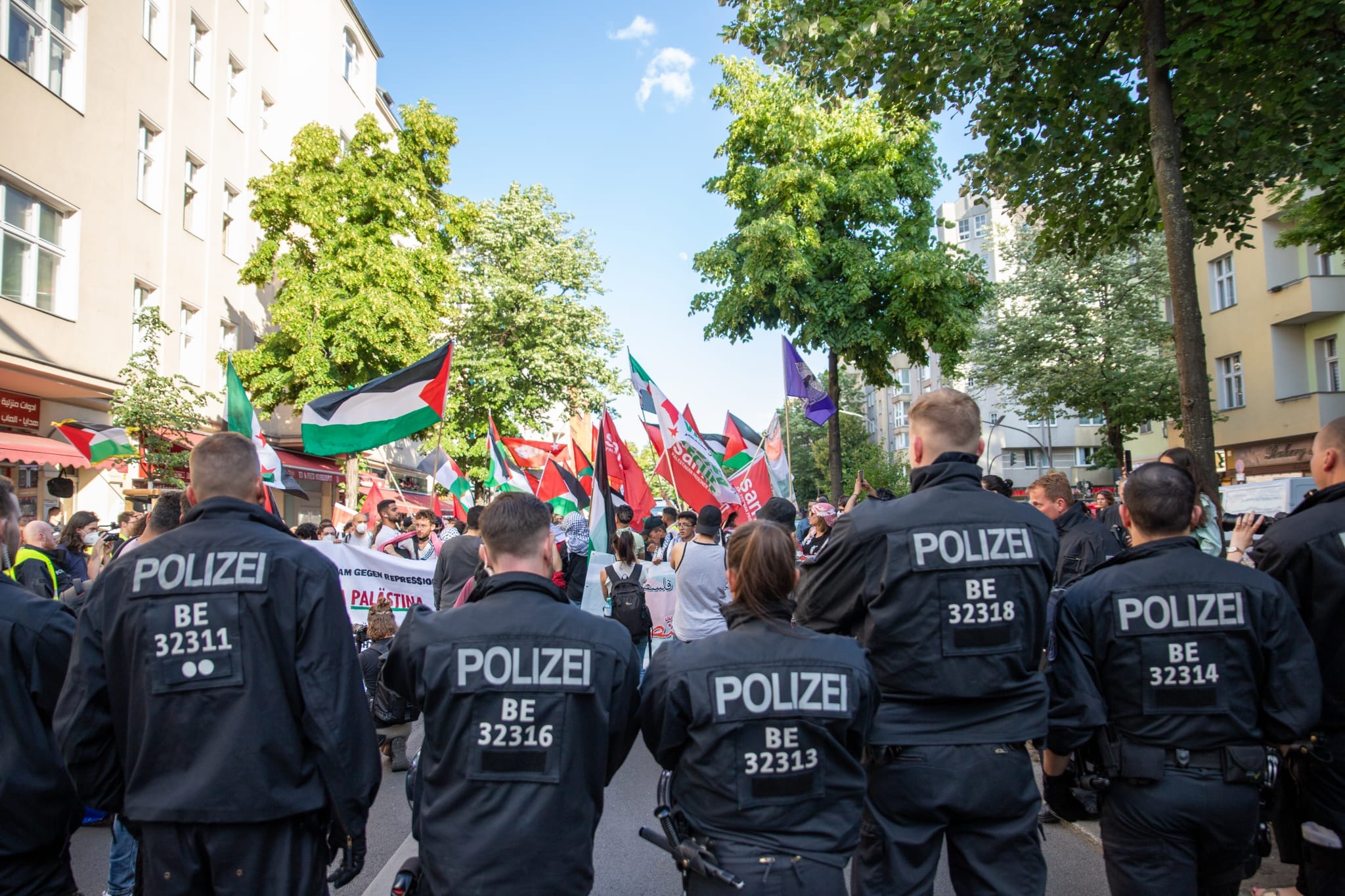 Over 900 Police in Berlin Dispatched to Shut Down A Pro-Palestine Conference of 250 People