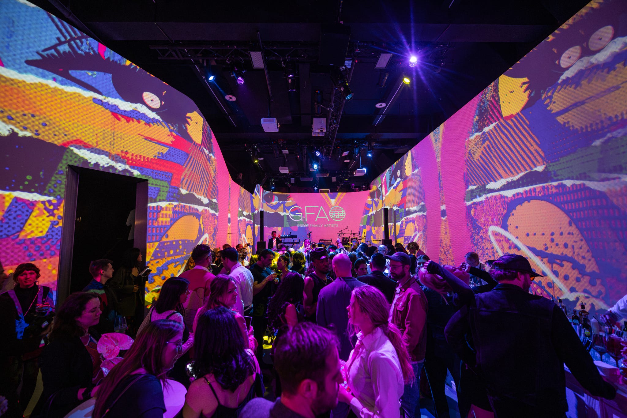 SHiFT Midtown’s Immersive Event Space NYC — The Sensory Overload That