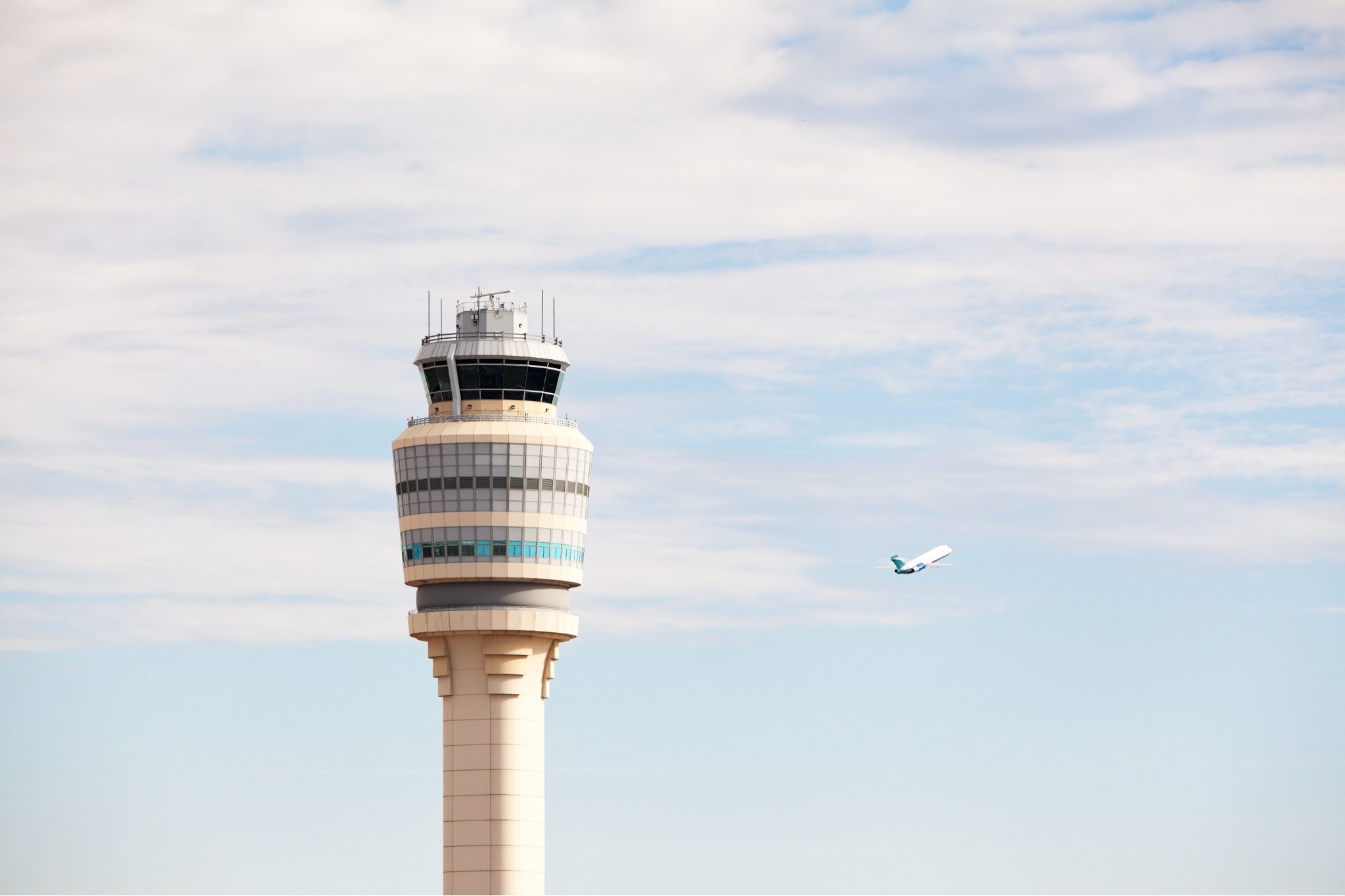 Exploring the US: Top Busiest Airports