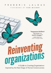 Book Cover of “Reinventing Organizations” by Frederic Laloux