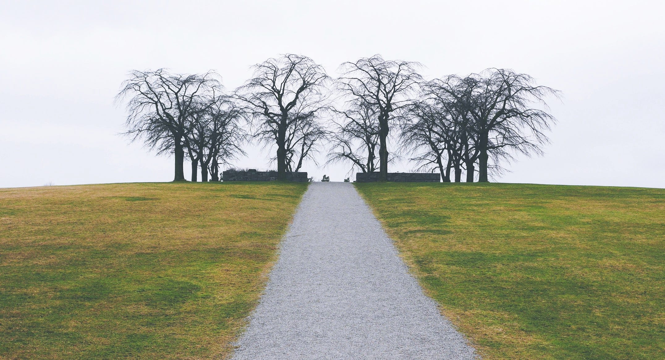 Seneca’s 2,000-Year-Old Rule of 3 Still Runs Your Life (You Just Never Noticed)