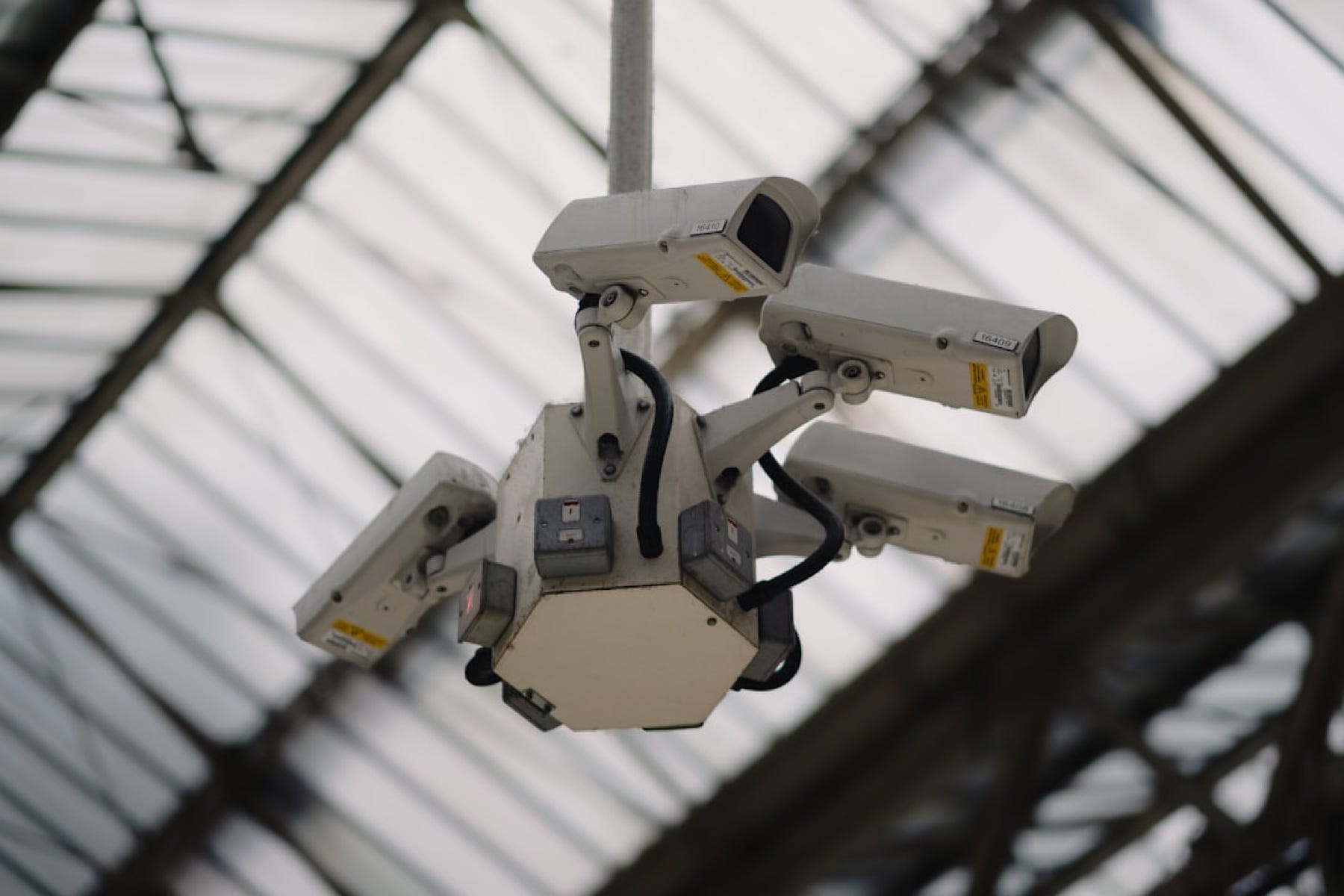 The Difference Between a Security Camera and a Surveillance System