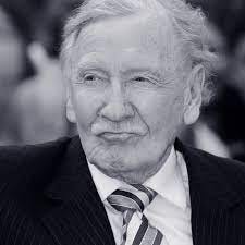 Leslie Phillips passes away at the age of 98