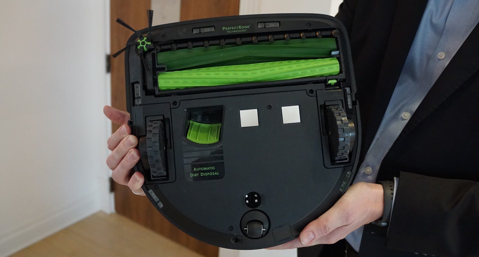 With Roomba S9+, iRobot Turns an Important Corner Lance Ulanoff Medium