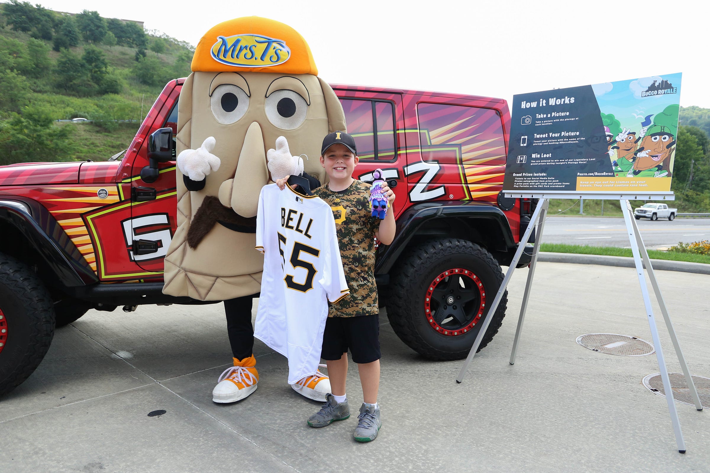 Pirates Hold Bucco Royale Scavenger Hunt The Pirates Press - our travels continued to dunkin donuts primanti bros and getgo all the way to our final landing spot at eat n park with jalapeno hannah