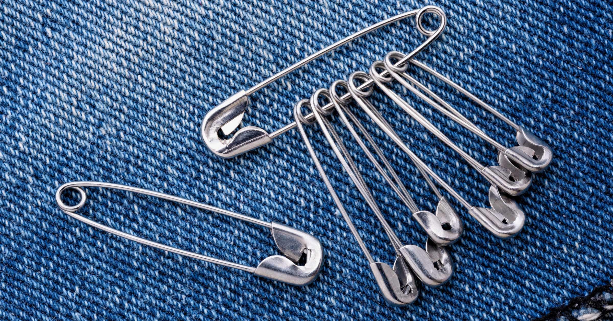 Can You Bring Safety Pins on a Plane- [TSA Guidelines]