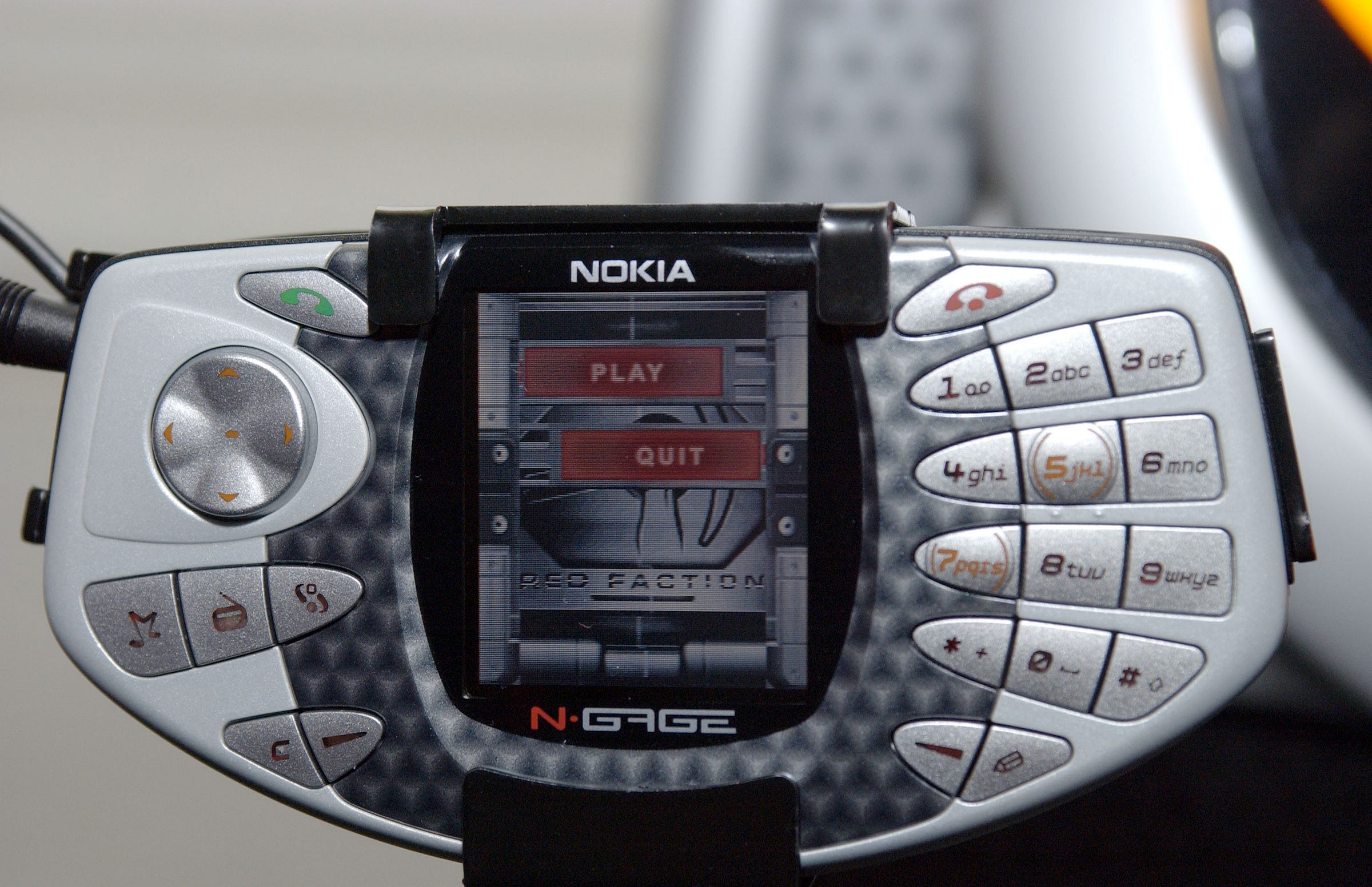 The 20 Worst Phones of the Century, and How They Got That Way