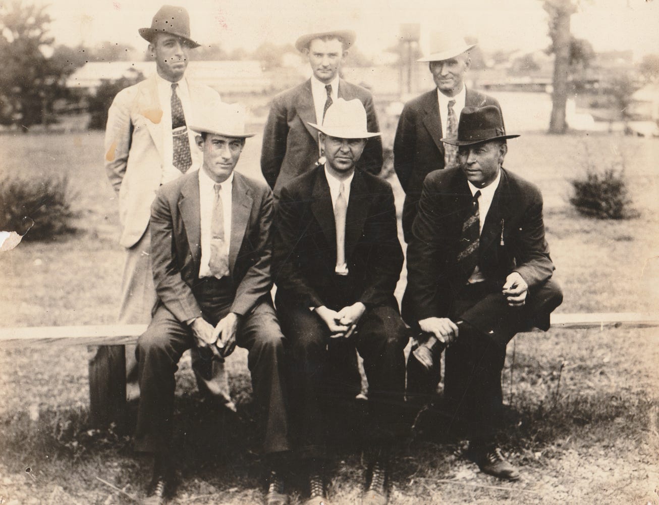 Rare Photos Of Bonnie And Clyde