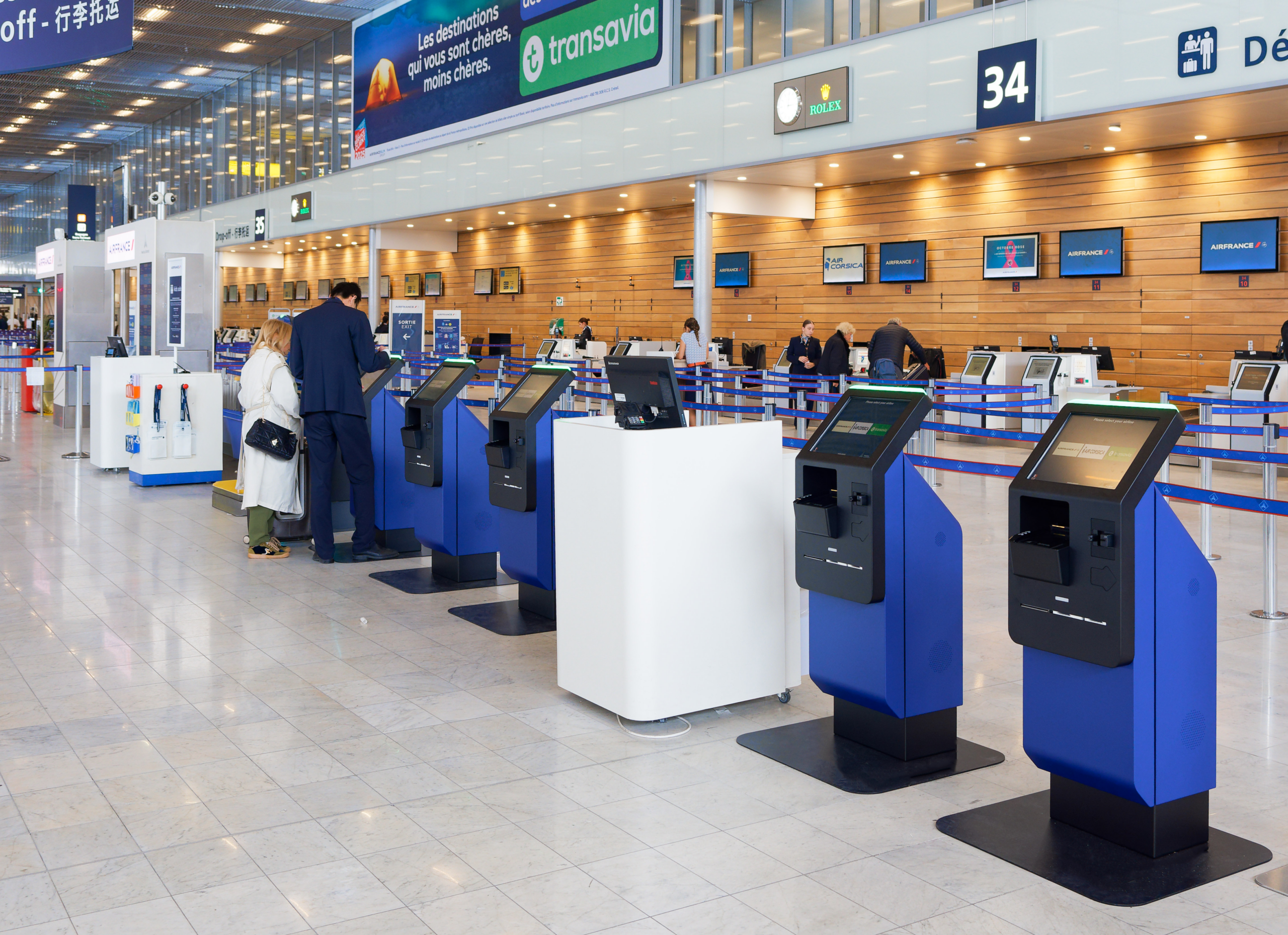Between Machines and Moments: Designing Airport Experiences That Still