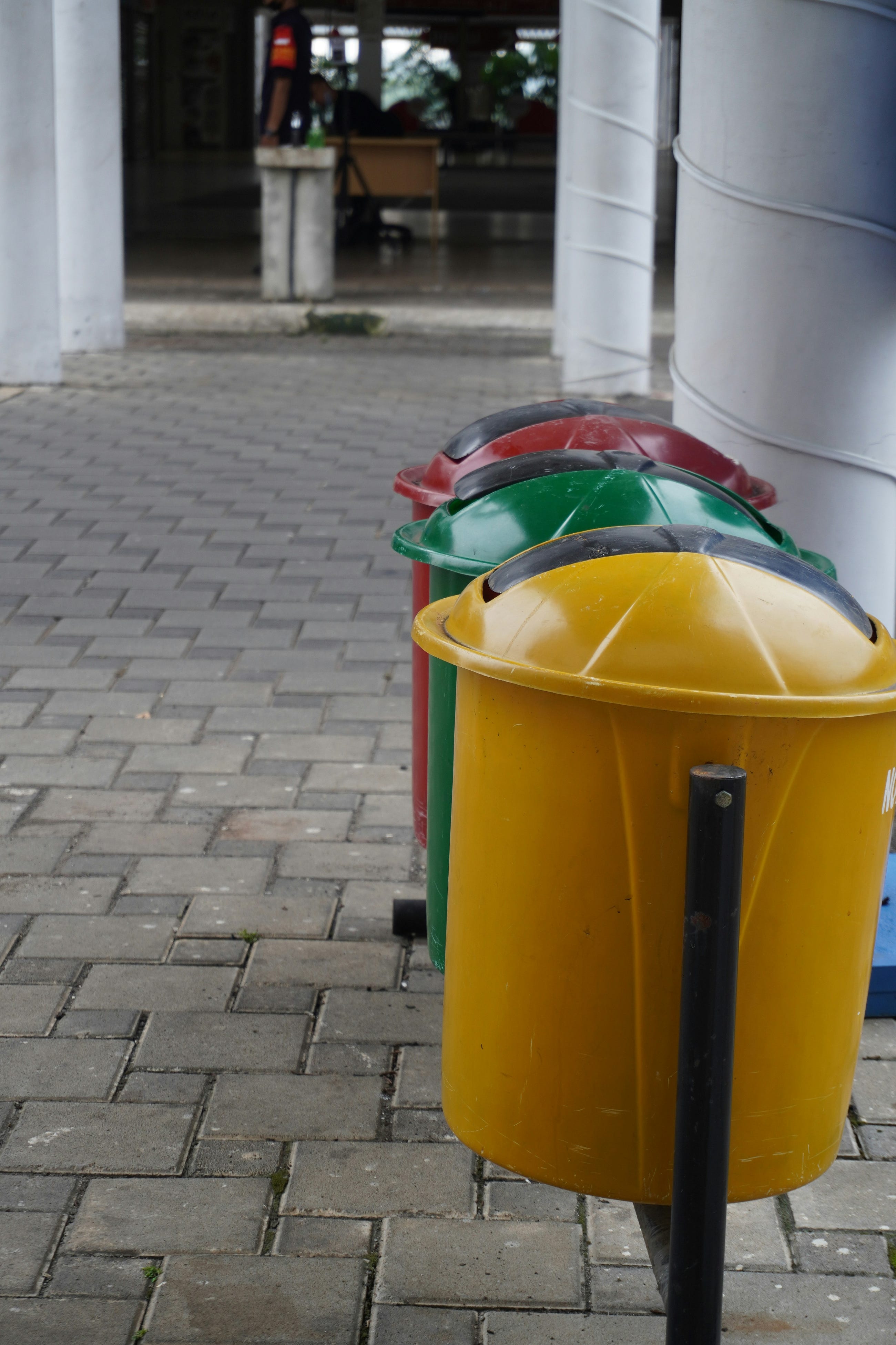 Trash bin ?