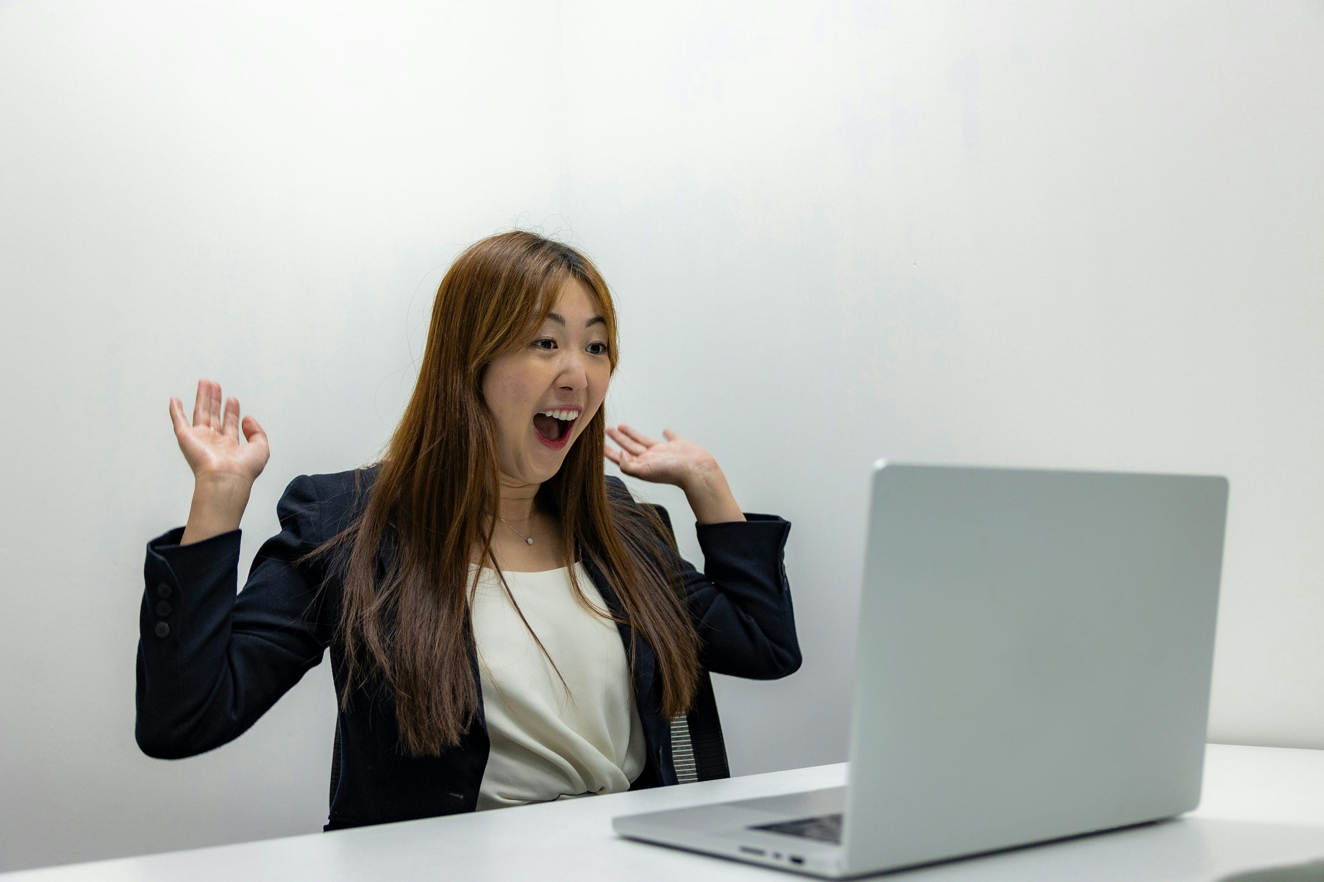 Breaking Into Data Analytics With Zero Tech Background: A 30-Day Roadmap to Mastering the…