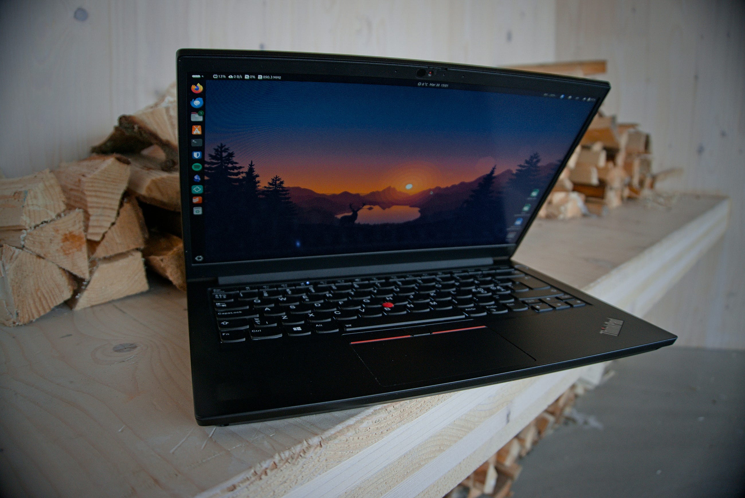 Linux vs Windows — Three Brutal Ways Windows Still Crushes Linux