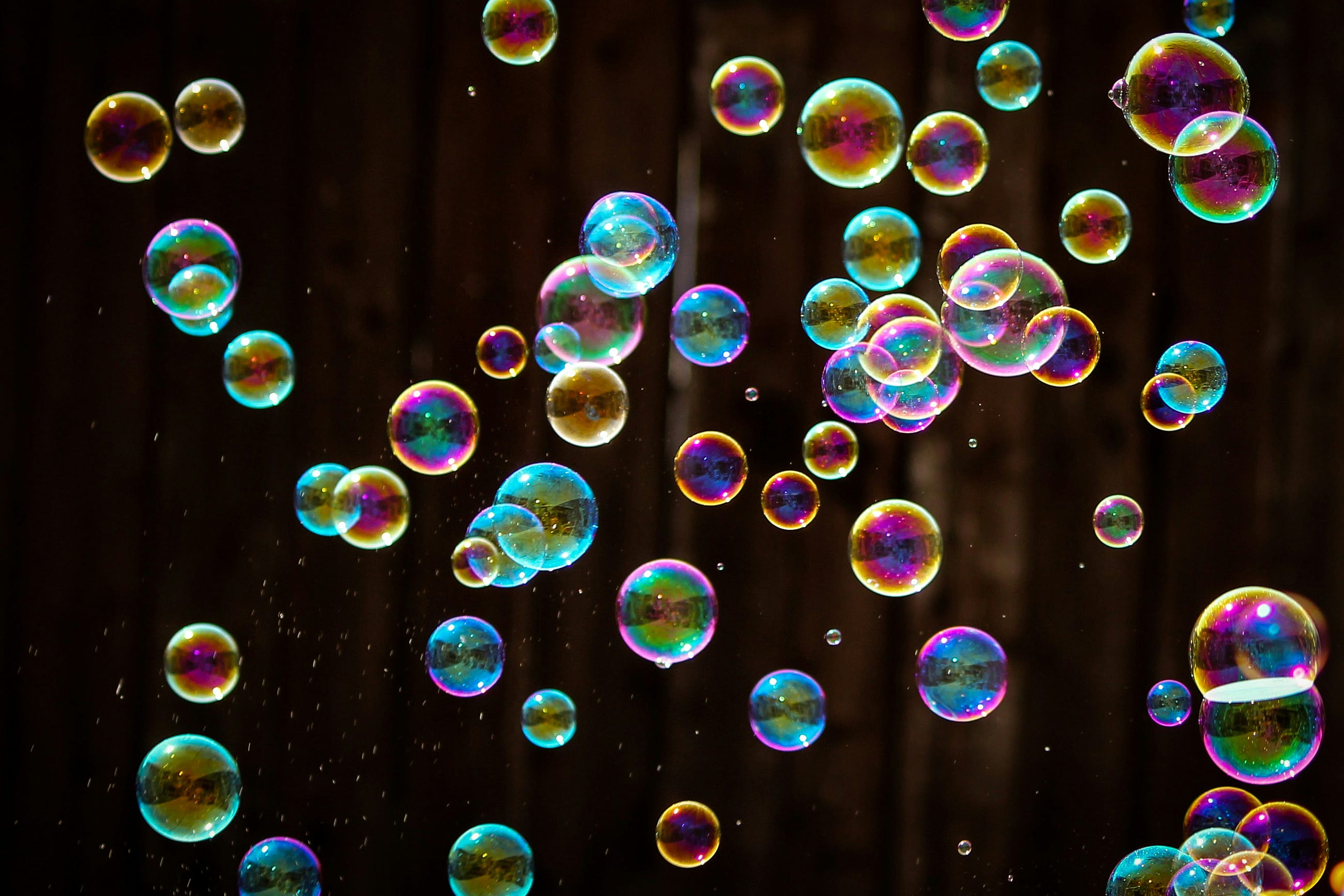 Navigating Event Bubbling and Capturing in Async JS
