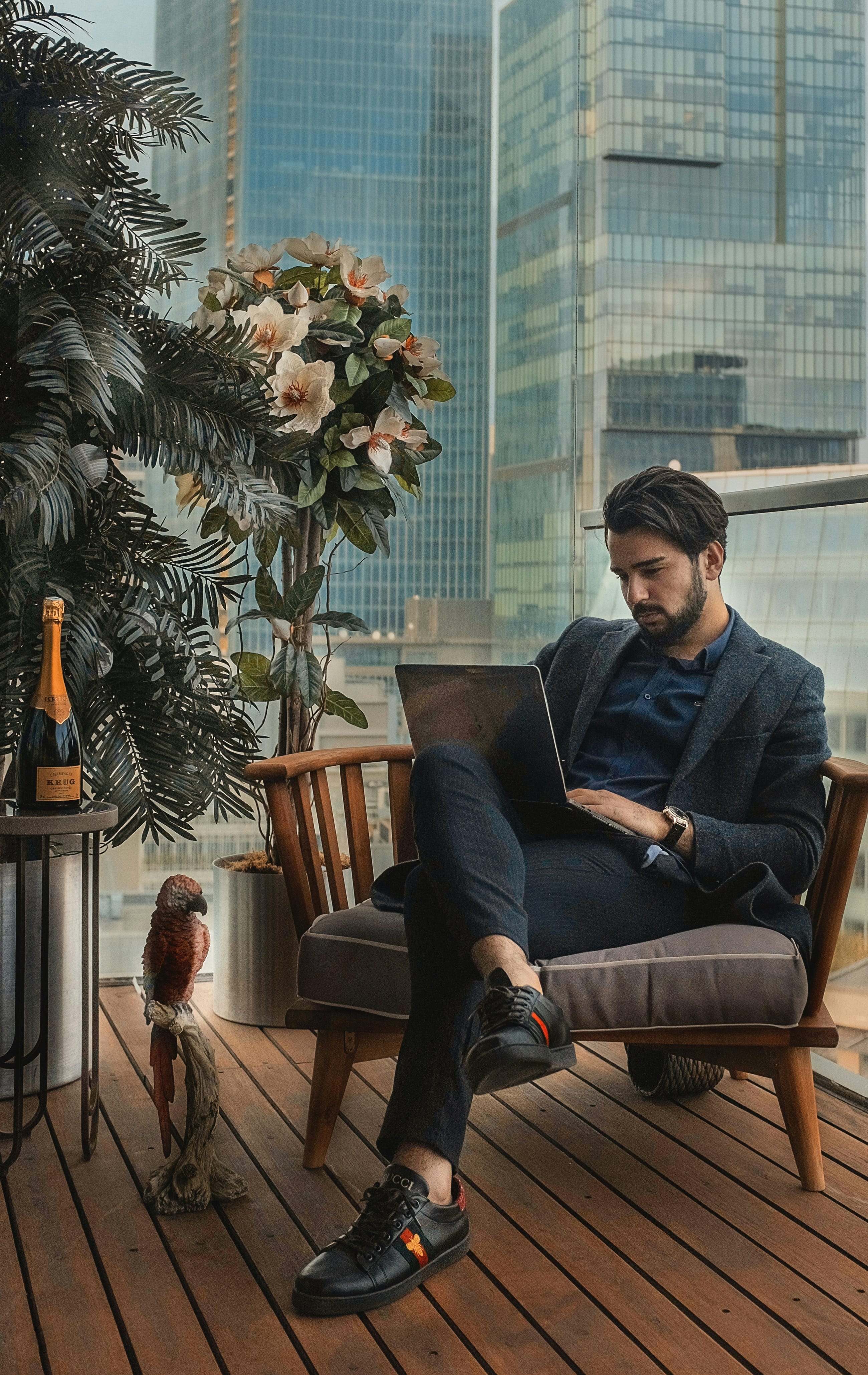 [TrendyMediaToday.com] Why Rich People Stay Rich While Others Lose It All {file_size} {filename}