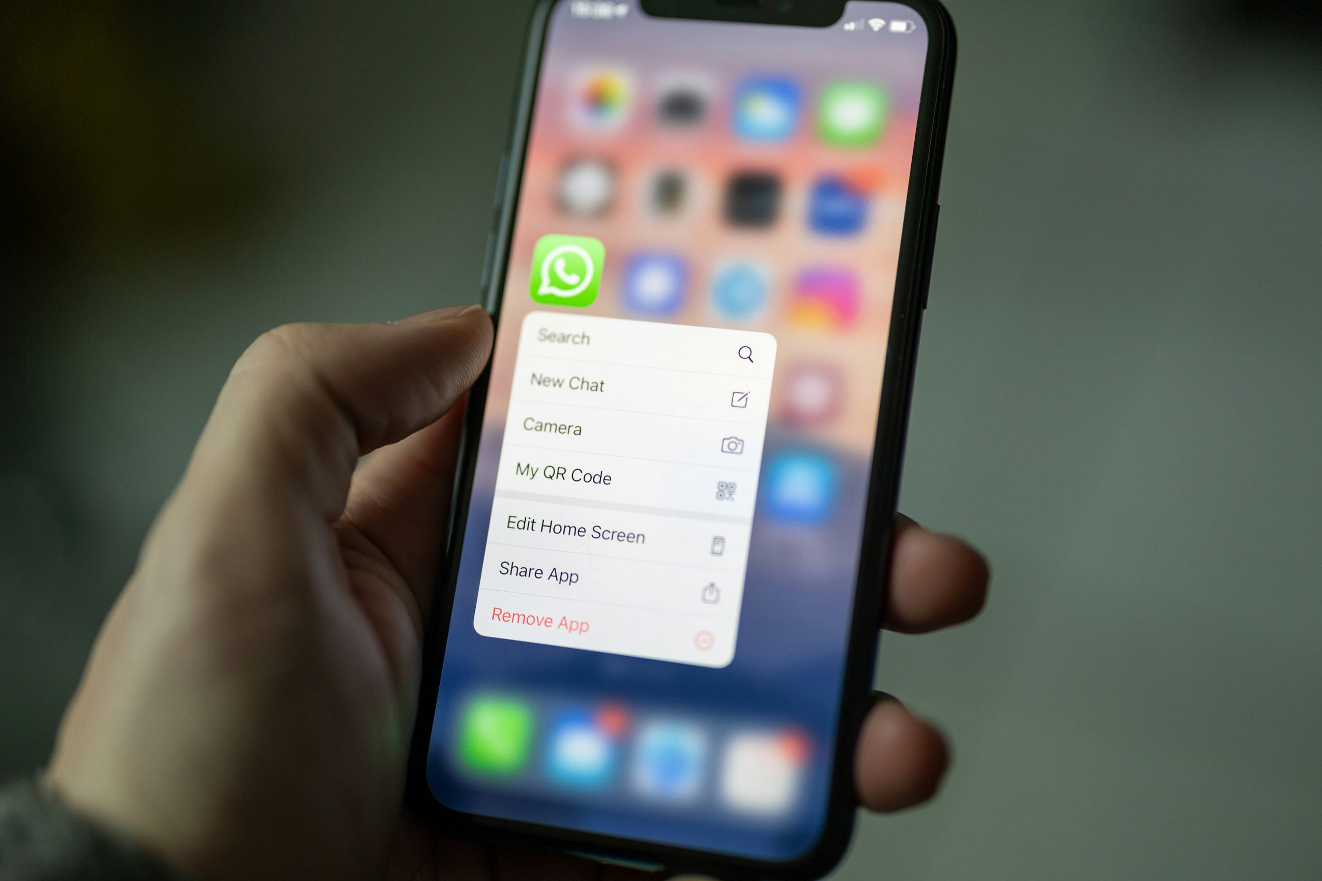 Can Someone Really Track Your WhatsApp “Online” Status Without You Knowing?