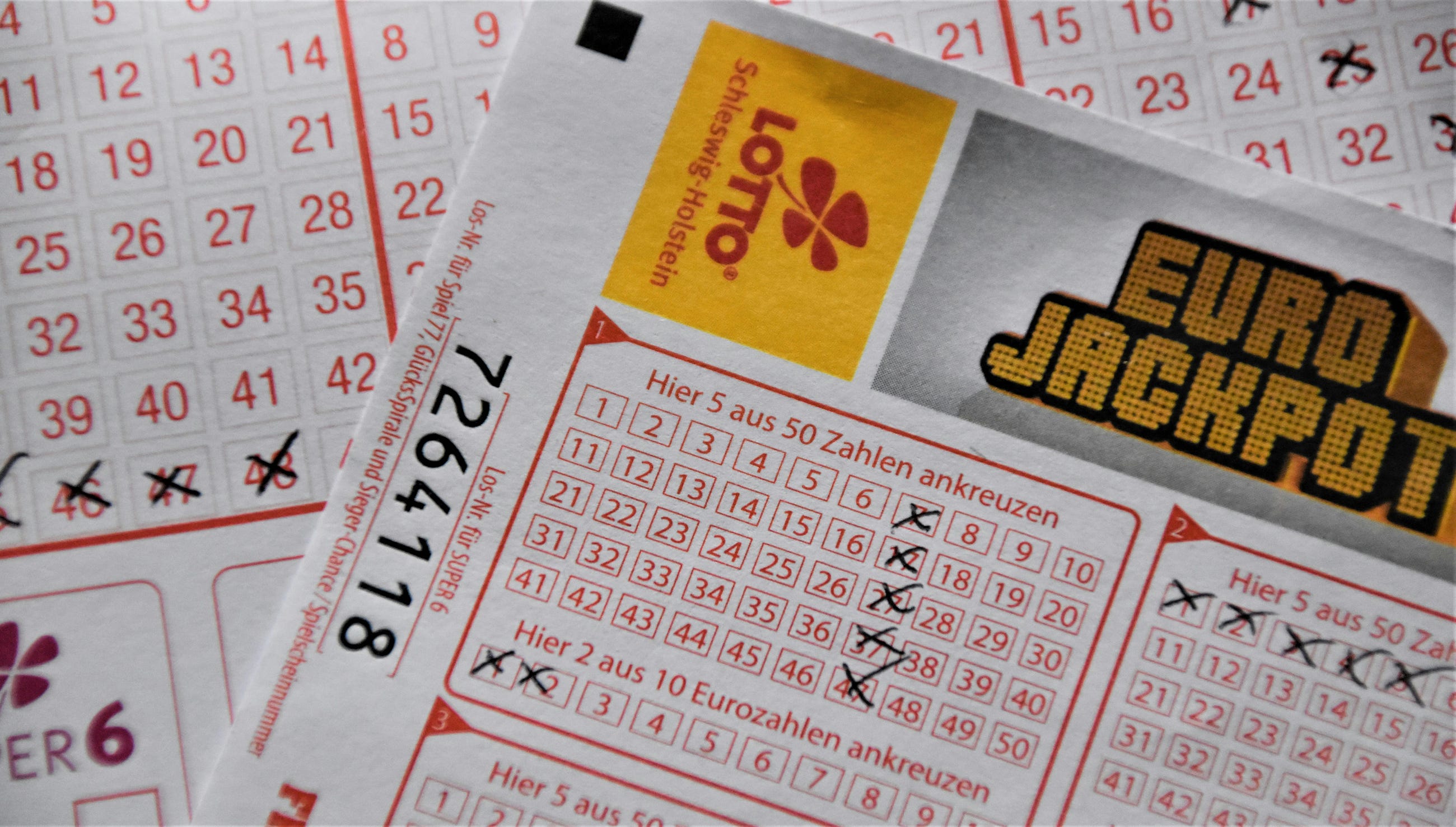 The Lottery Without a State