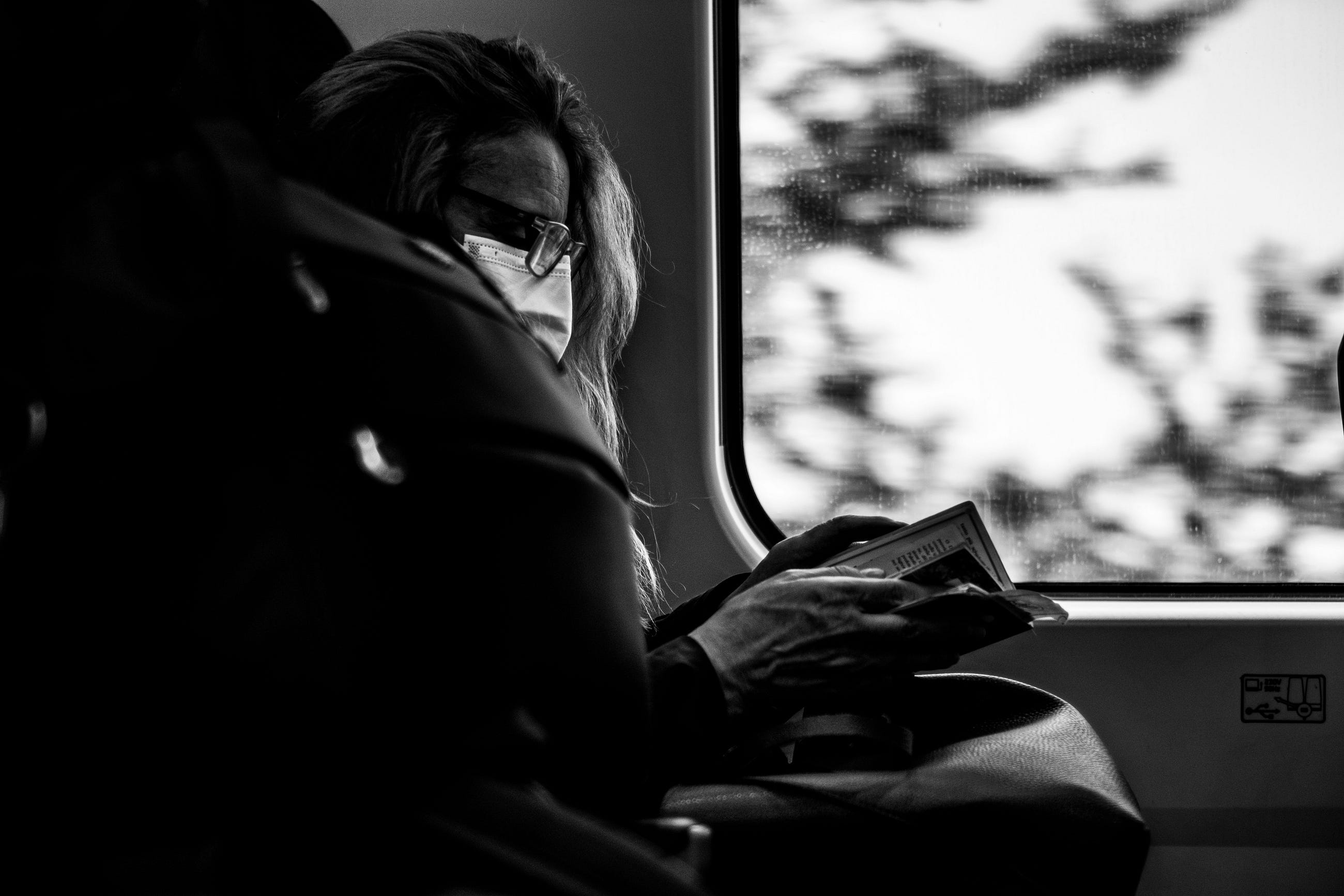 White Snow and a Book to Know