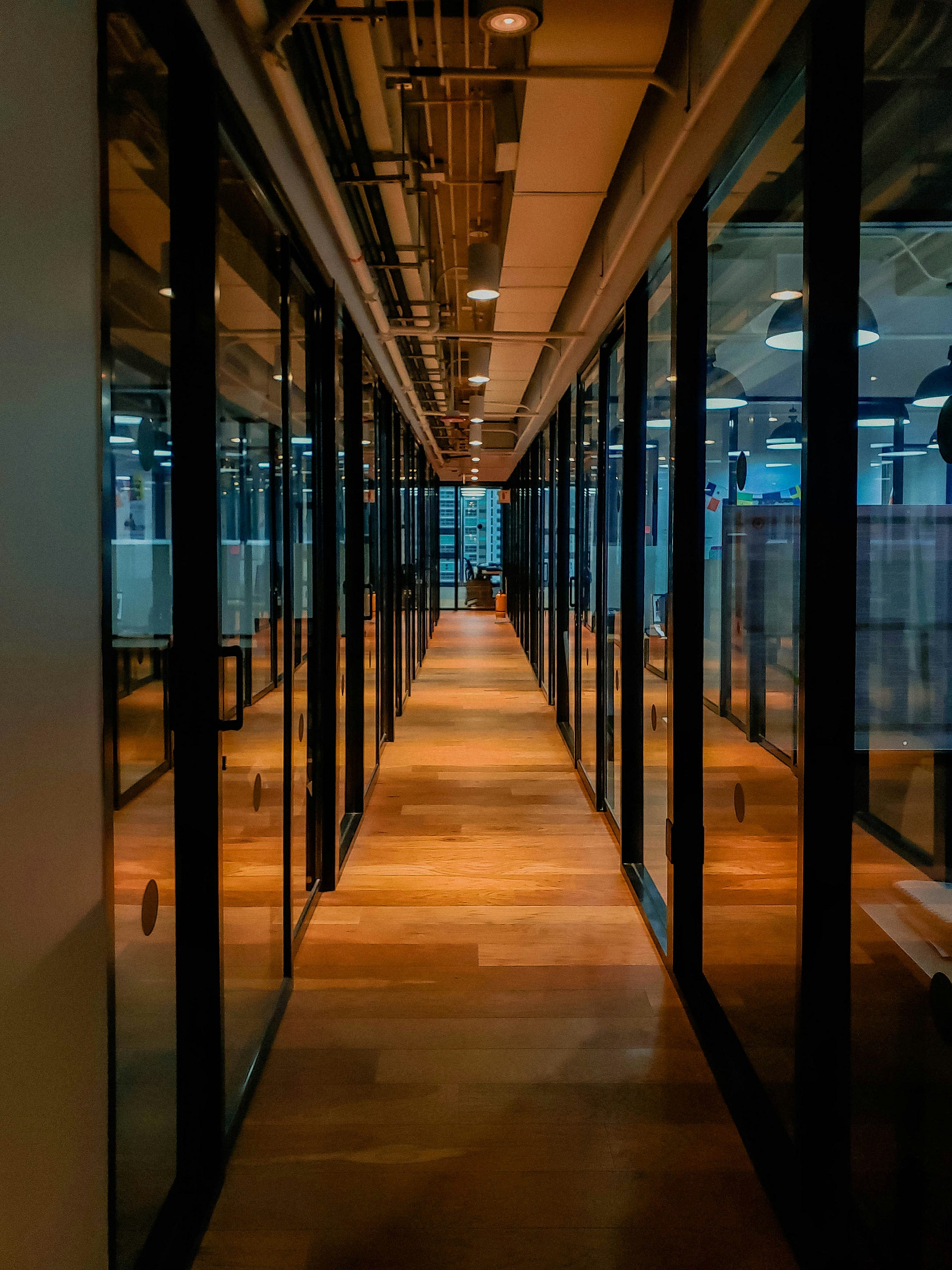 pre_ and post_operations in Dataform