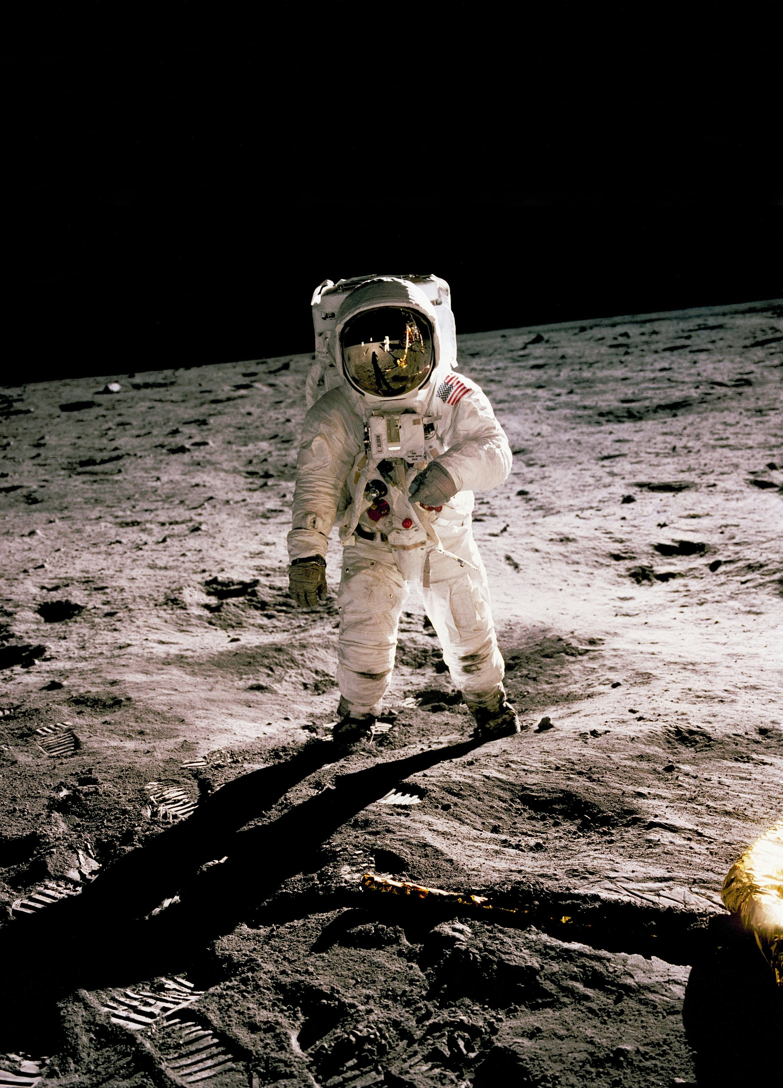 They Say Your Smartphone Has More Computing Power Than NASA Used to La
