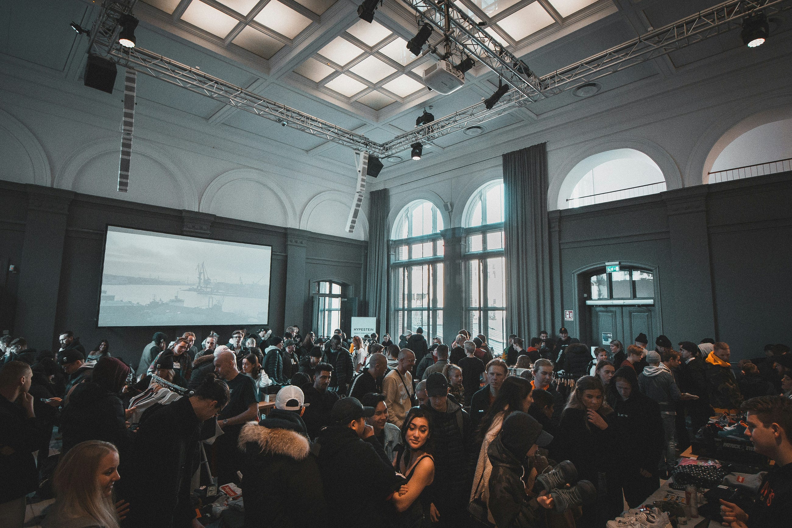 Mastering JavaScript Event Handling — A Comprehensive Guide to Event Handlers and addEventListener