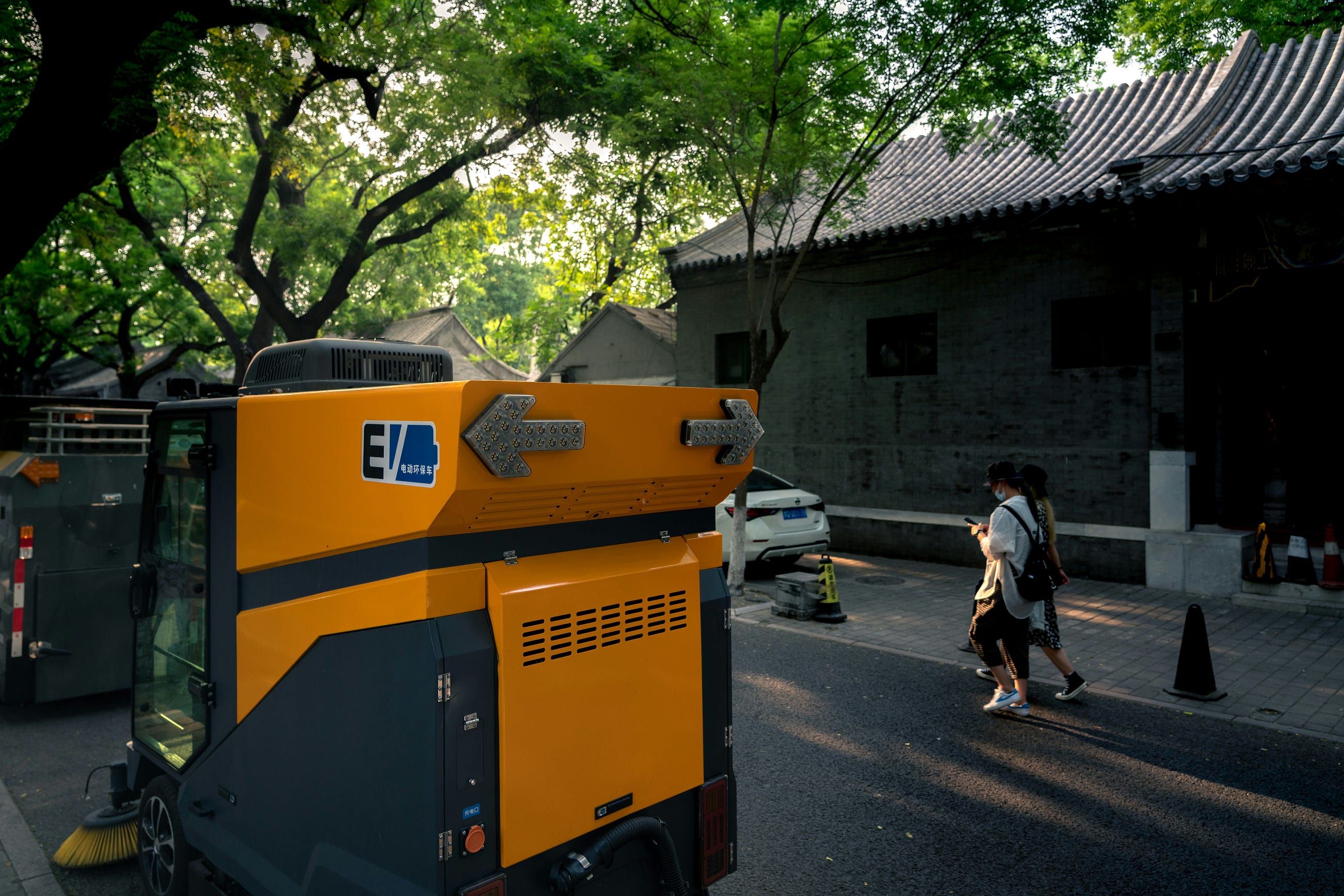 Exploring Python Generators: Simplifying Your Code with Lazy Evaluation
