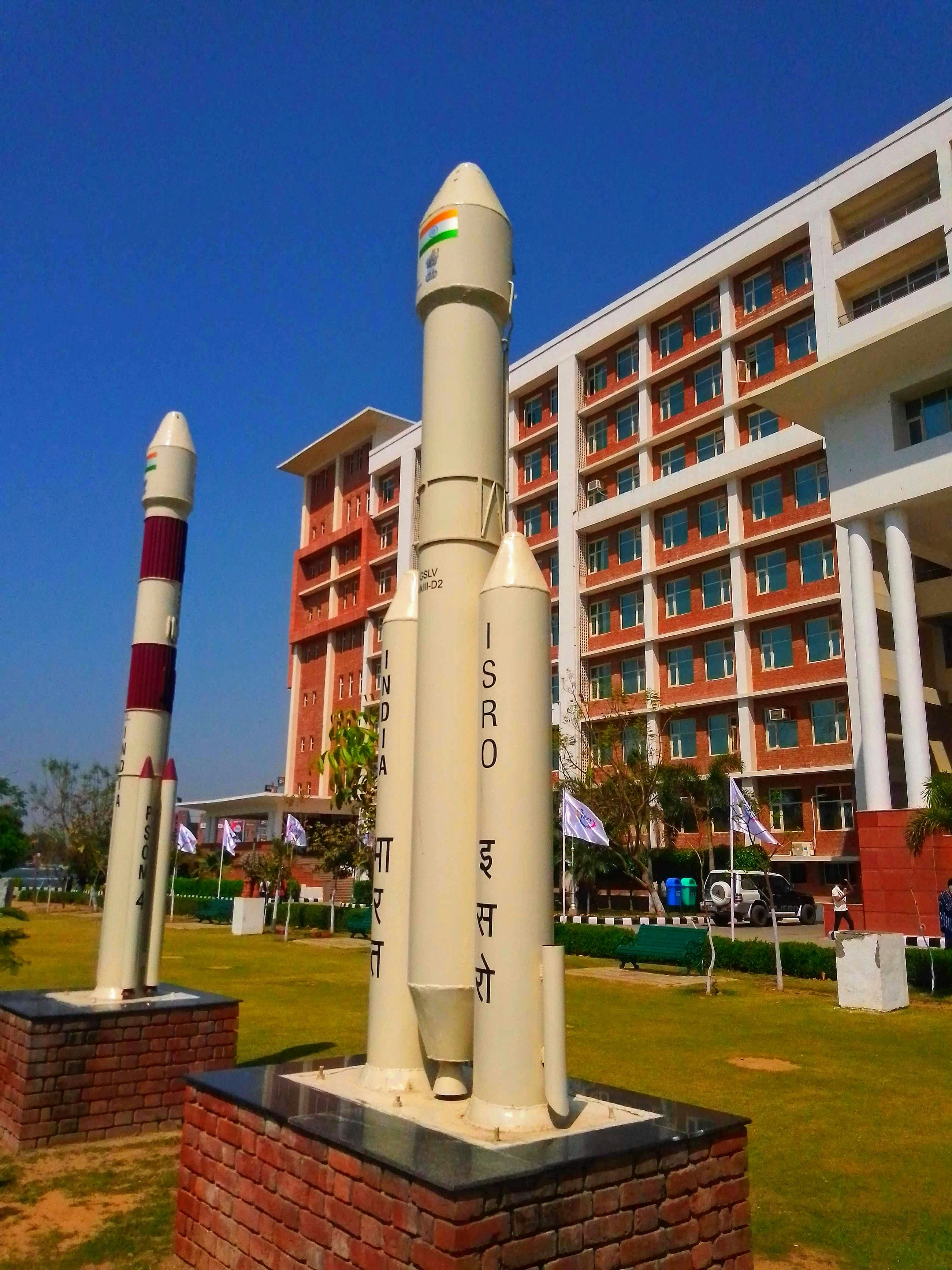 India Begins Integrating AI Robot Into Spacecraft For Historic Test Mi