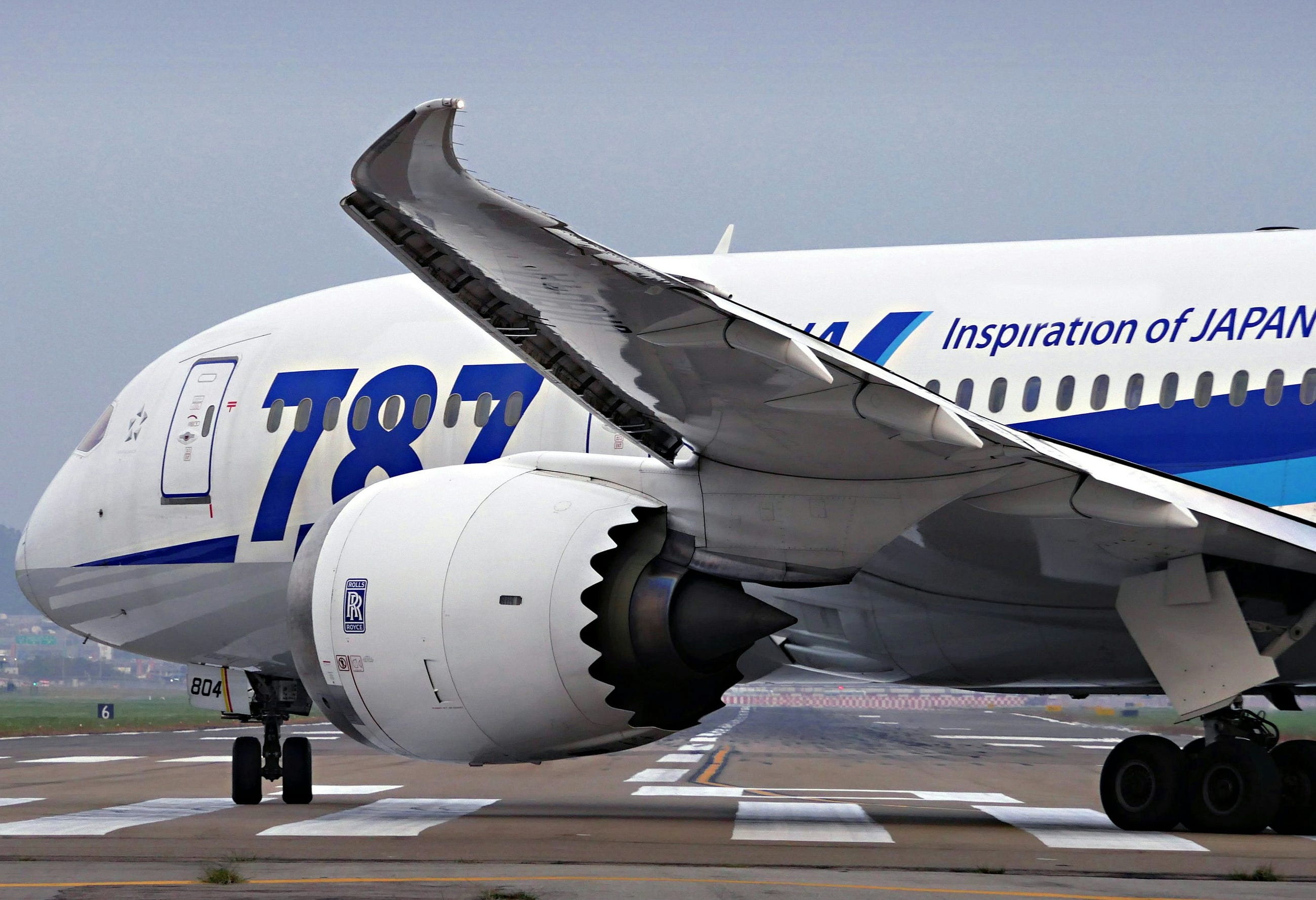 Why Is the Boeing 787’s Cabin Air System Different-