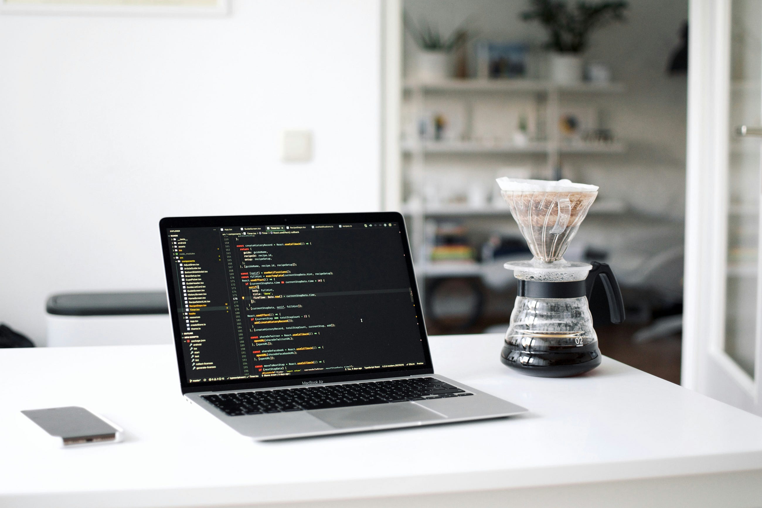 AI Agents Explained Simply: What Actually Works in Real Projects
