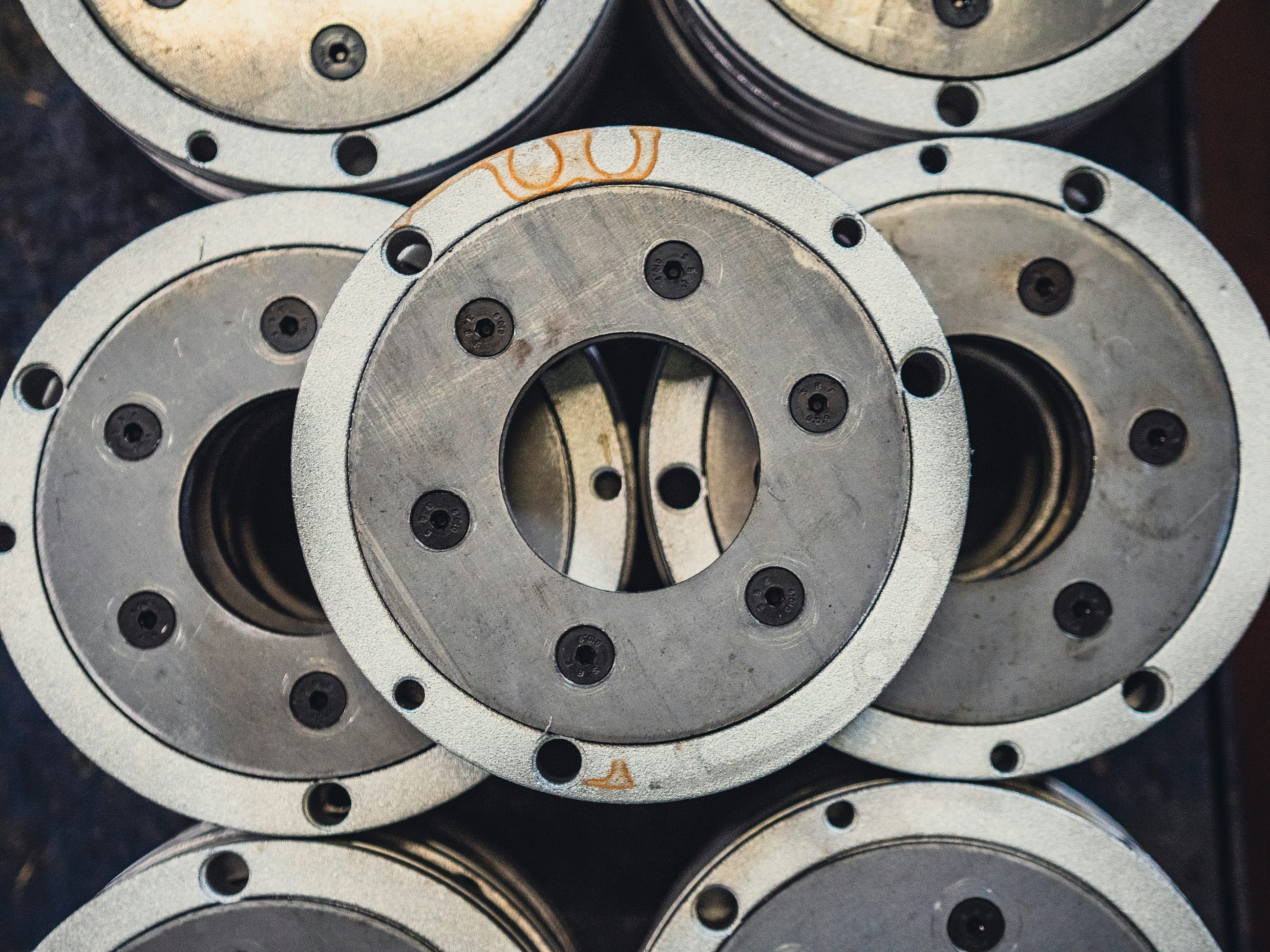 Tongs Bearing Parts in Aerospace Systems: Precision Components for Sec