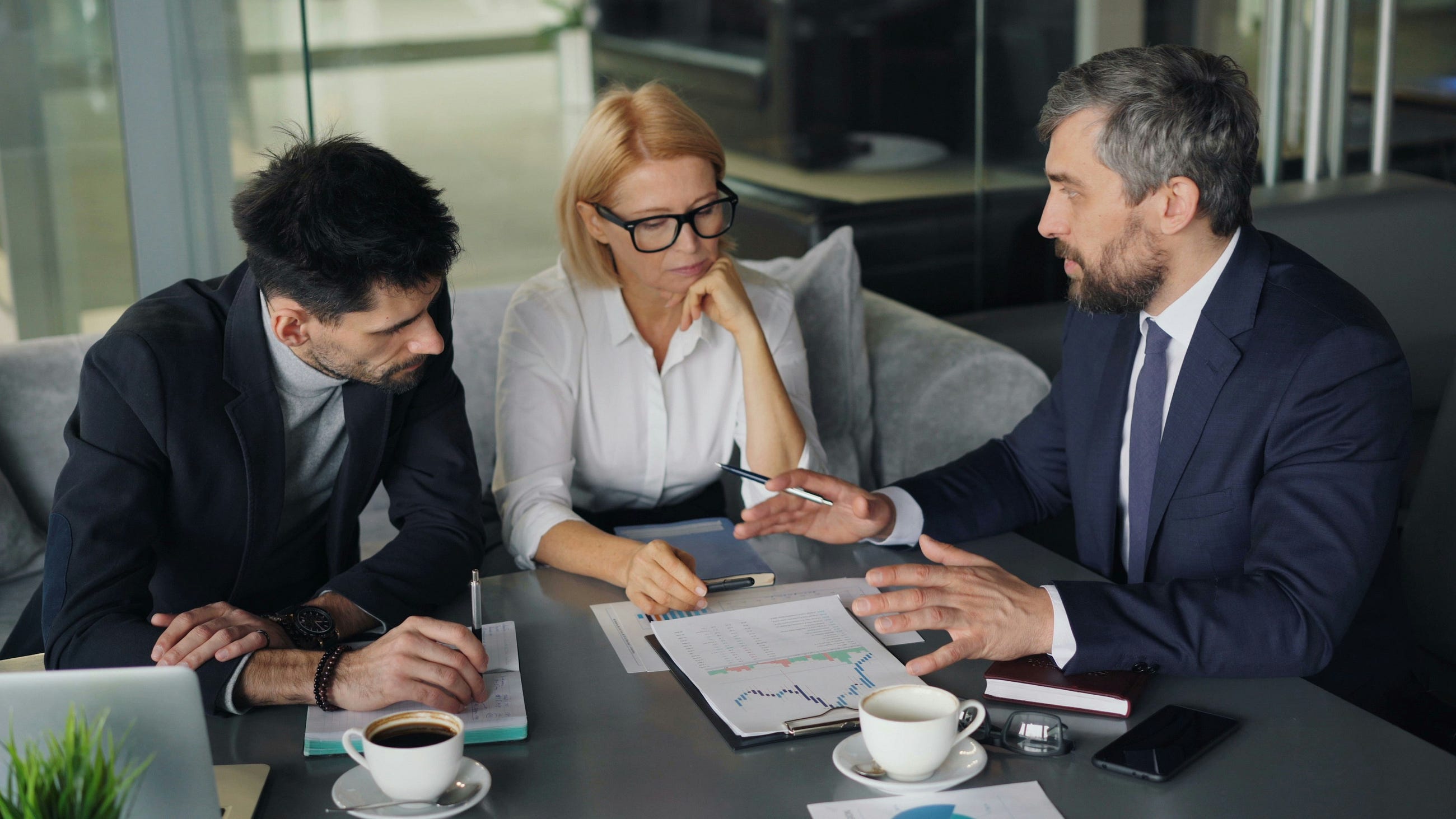 From Forum Posts to Product Intelligence — Part 2: Building a Structured Retrieval Pipeline