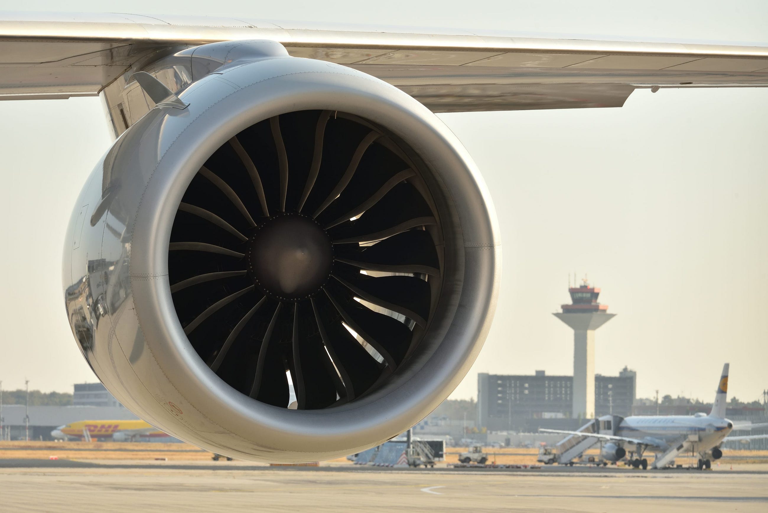 Why Do Some Jet Engines Make a Buzzing Roar-