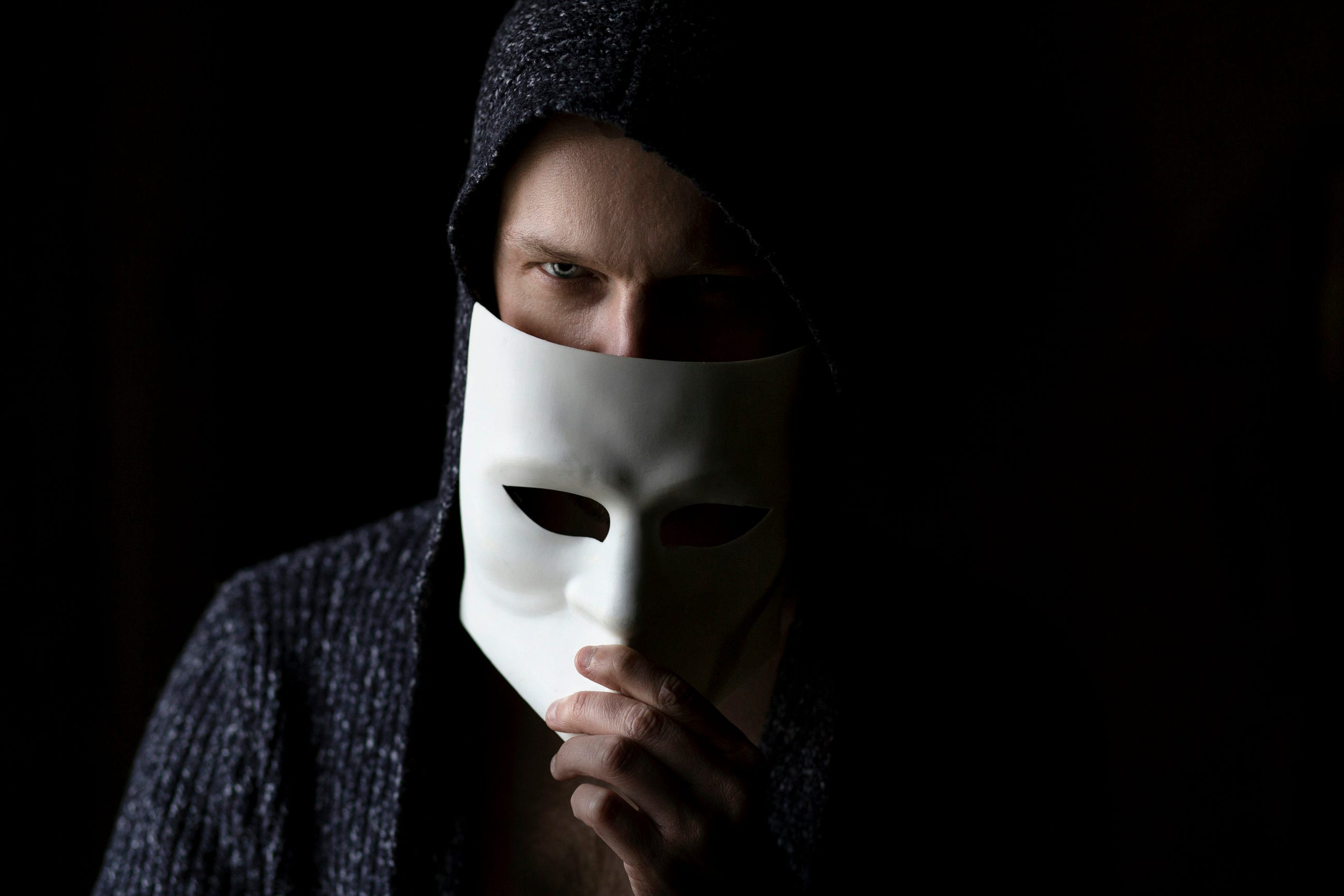 Most of You Are Not Experts. You’re Just Well-Dressed Noise.