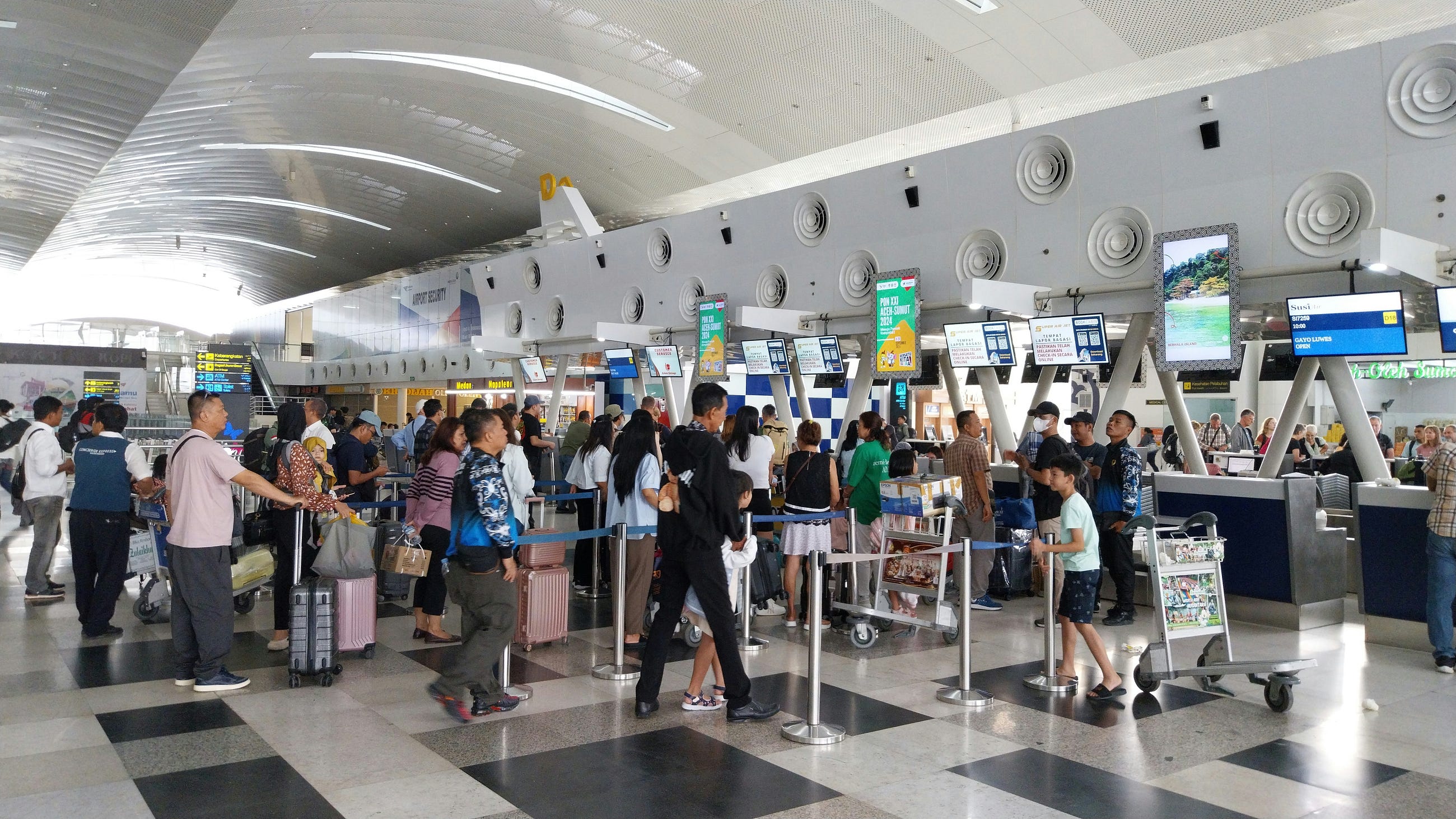 How to Save Hundreds on Airport Transfers