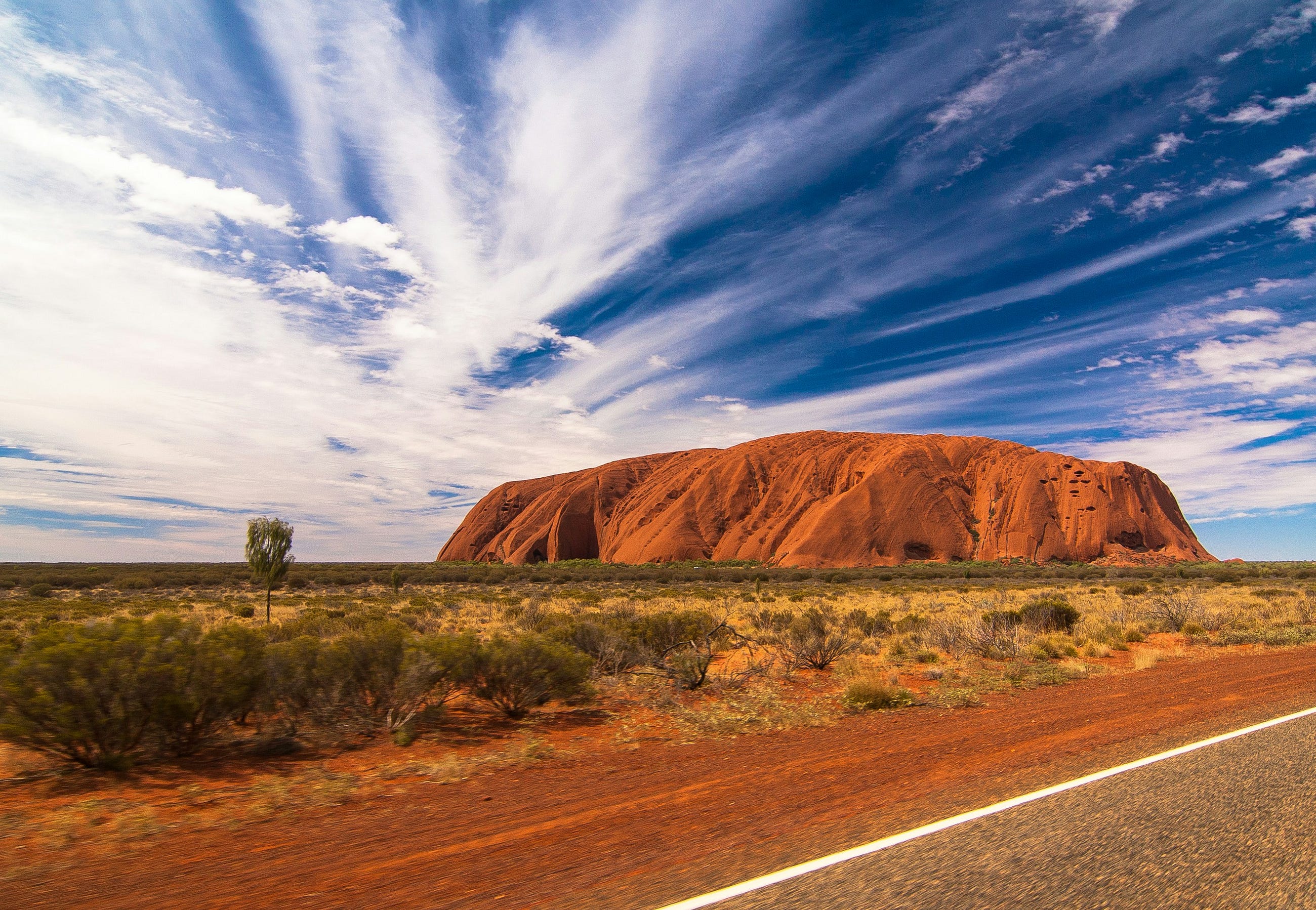 Magic Rock “Uluru” Aborigines and Stars