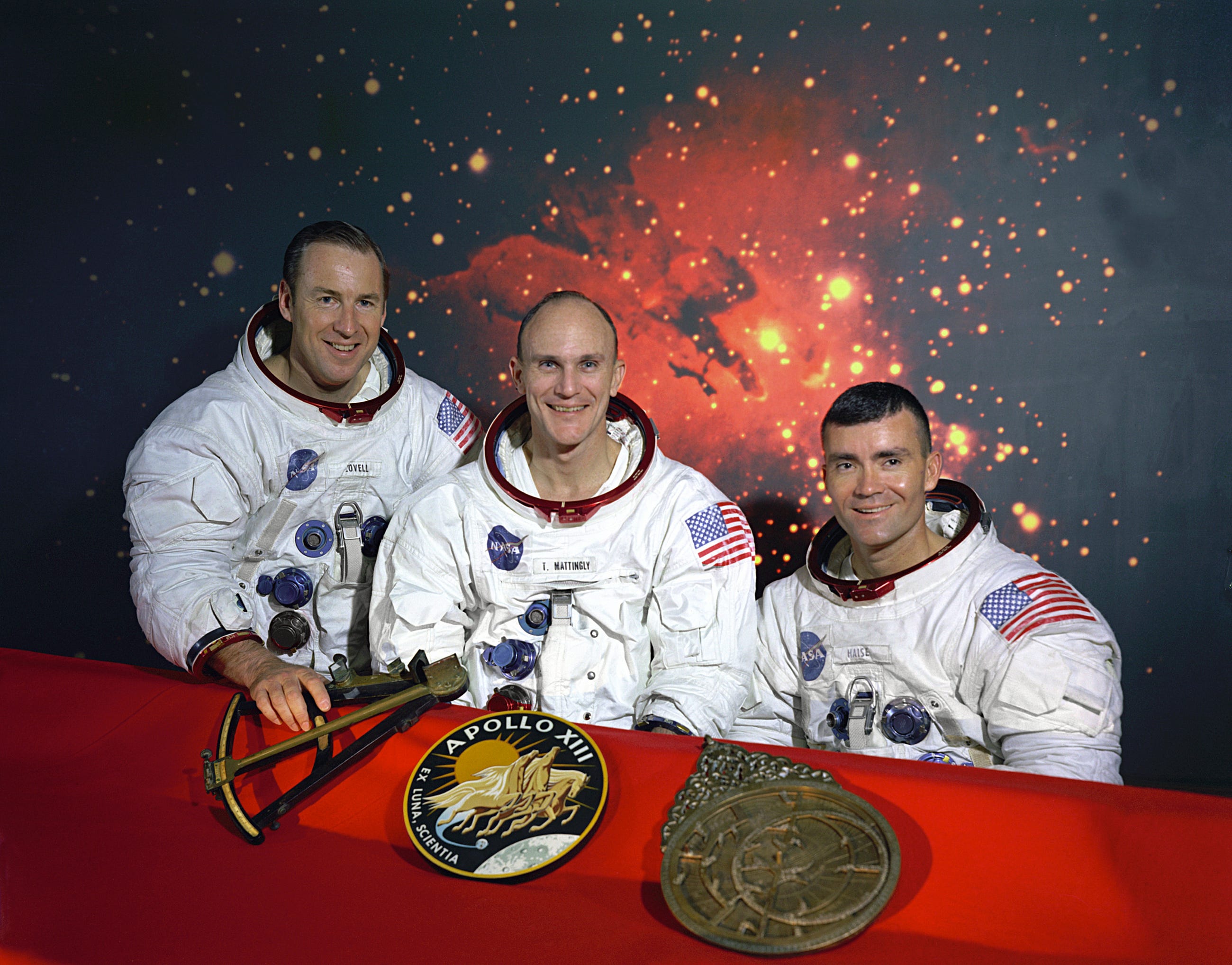 Apollo 13: Houston we’ve had a problem. Apollo 13: Houston we’ve had a problem.