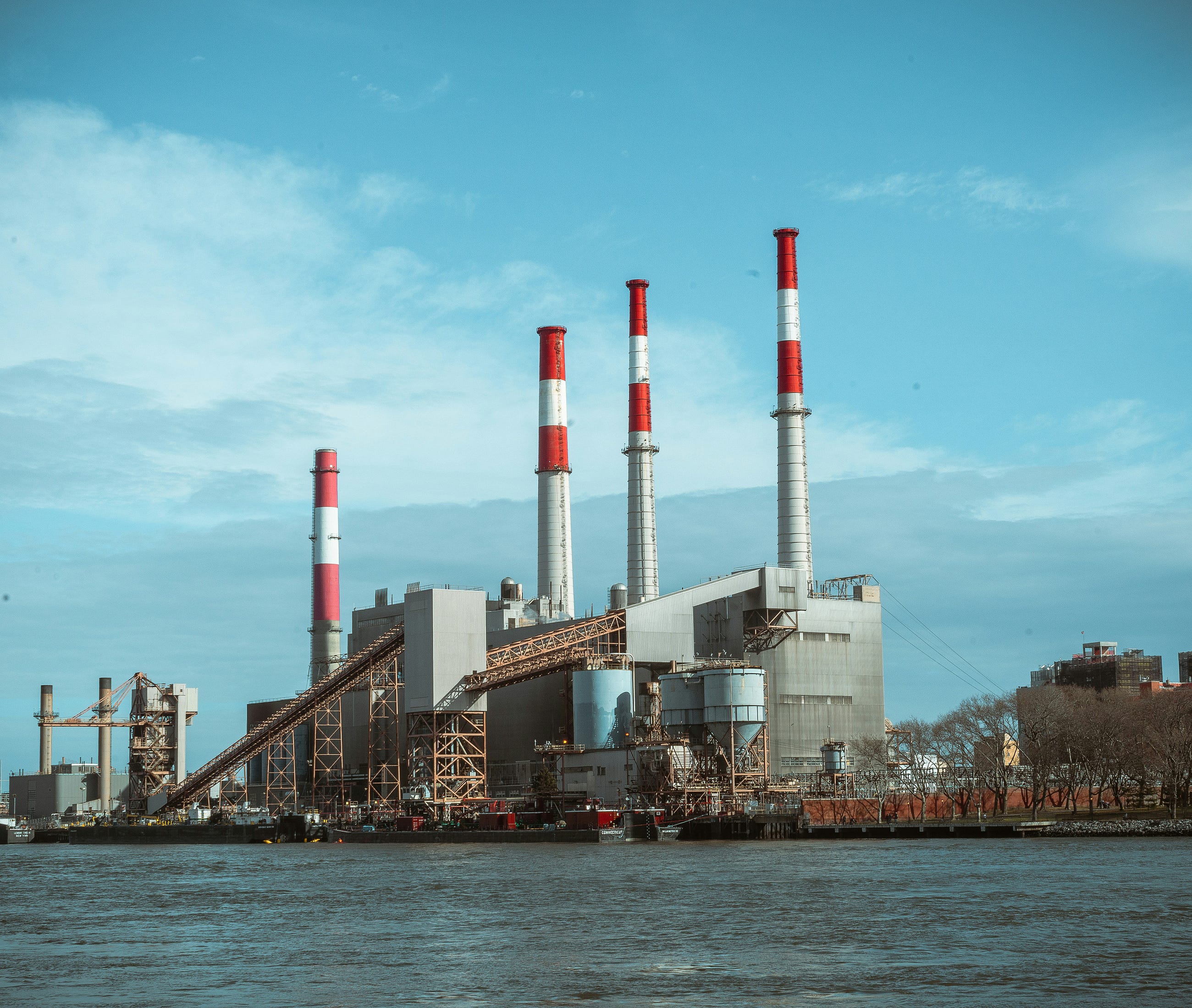 From Concept to Code: The Factory Pattern Made Easy