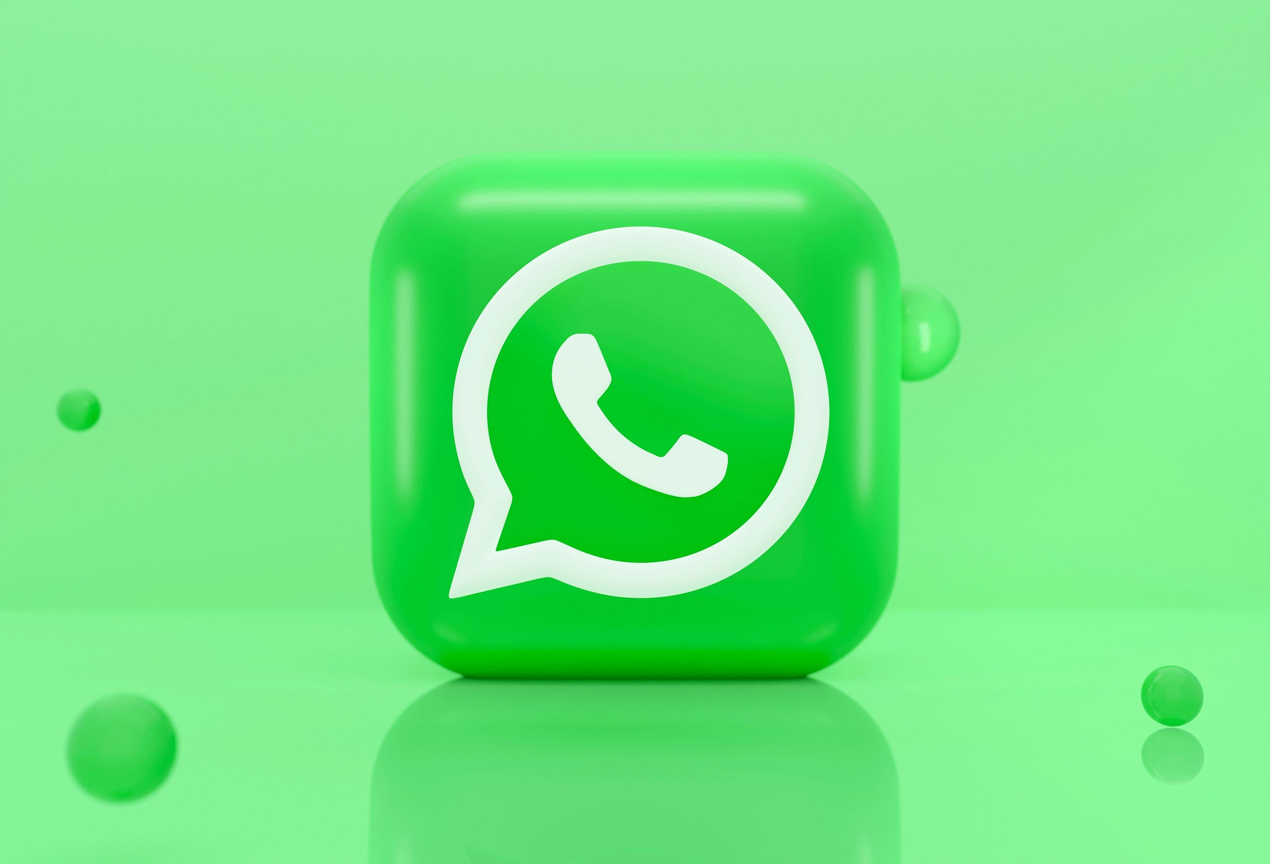 WhatsApp Plus Explained: What It Really Is and the Risks Nobody Tells You