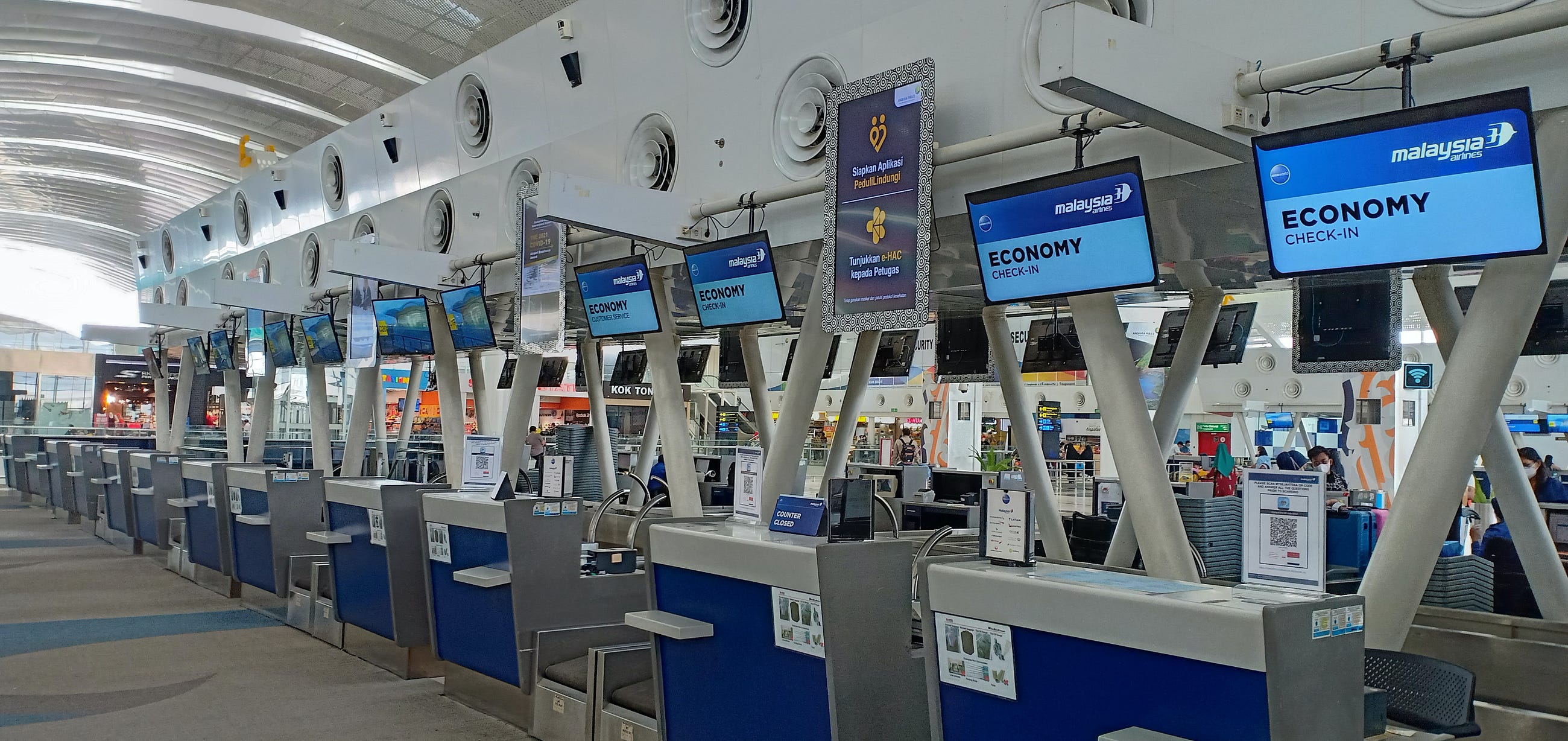Innovating Customer Experience in Aviation 3: Creating a Seamless Airport Experience