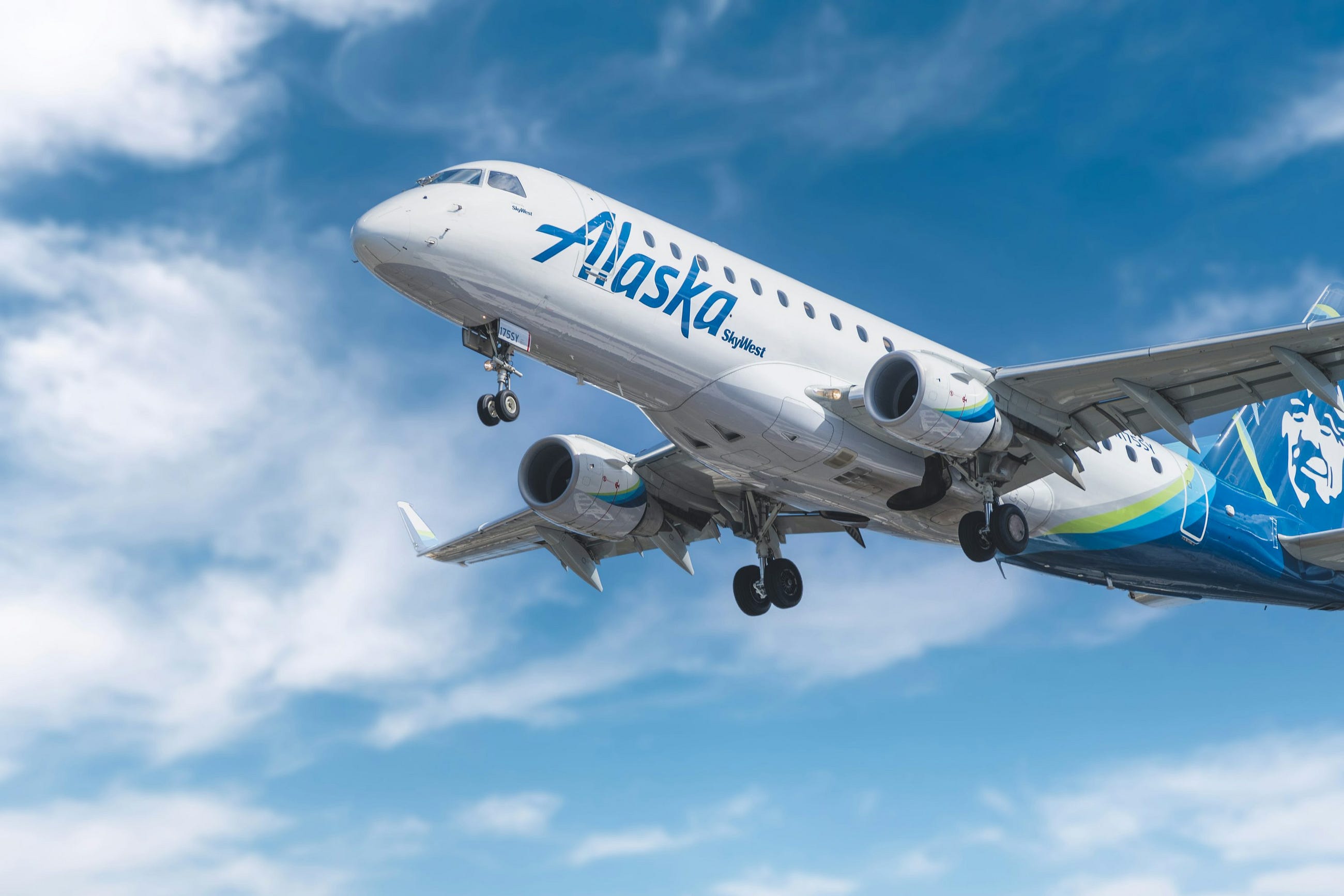 Why Doesn’t Alaska Airlines Use the 737–900/MAX 9 on the SEA–DCA Route
