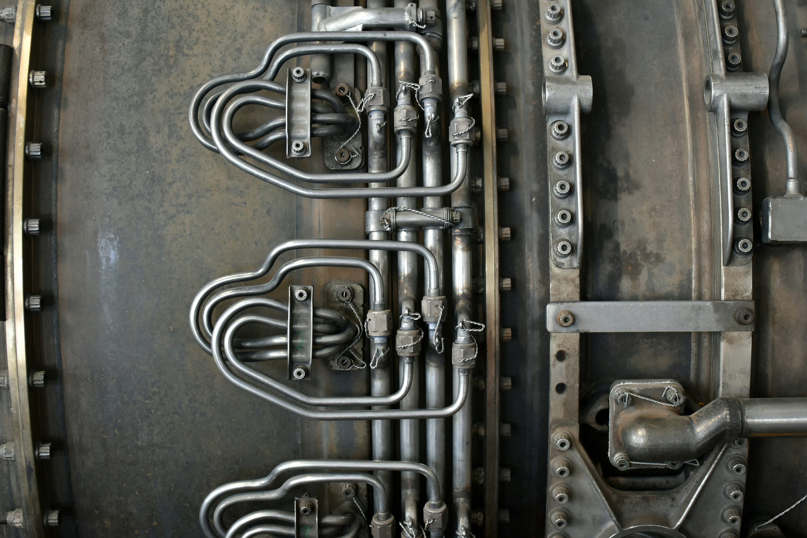 Major Aircraft Systems and Their Key Components
