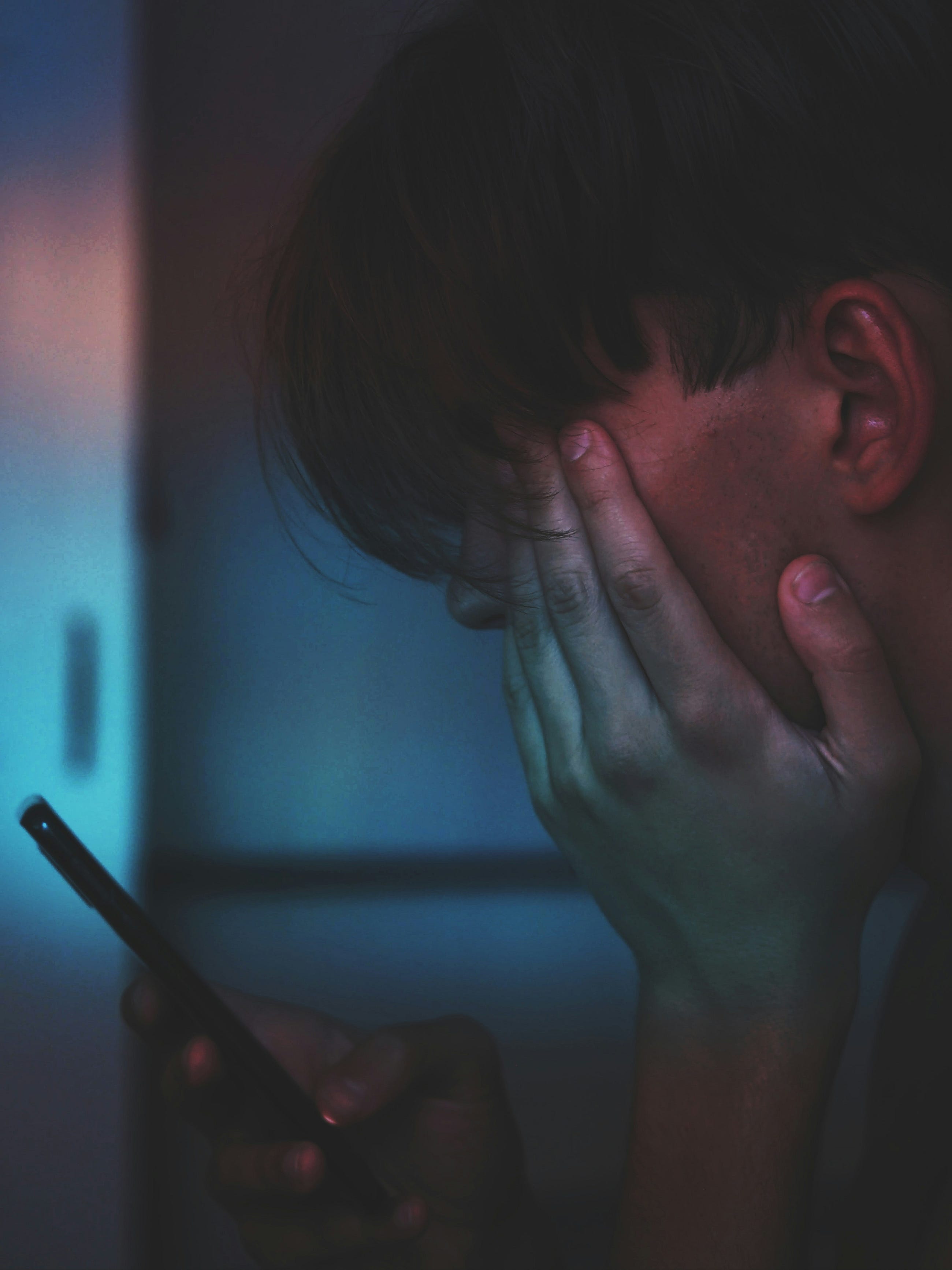AI can understand your words; only humans can understand your silence