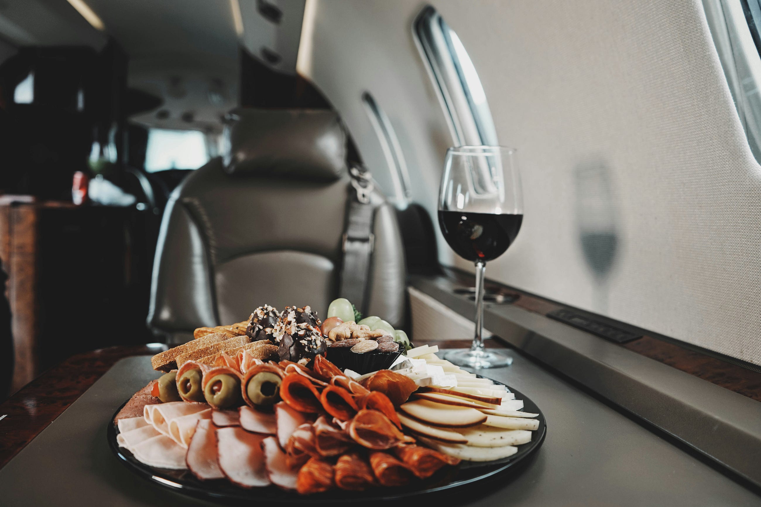 Top 10 Interesting Things You Should Know About Airplane Food