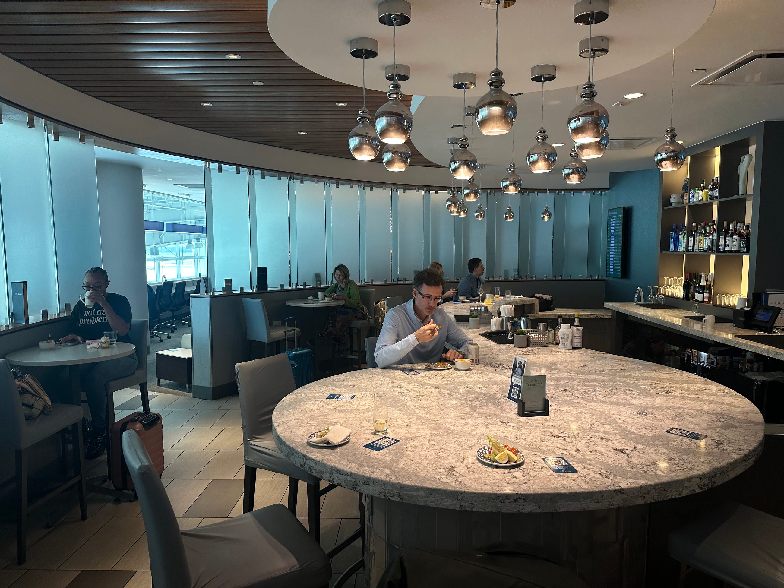 Priority Pass Lounge Review: The Club MSY