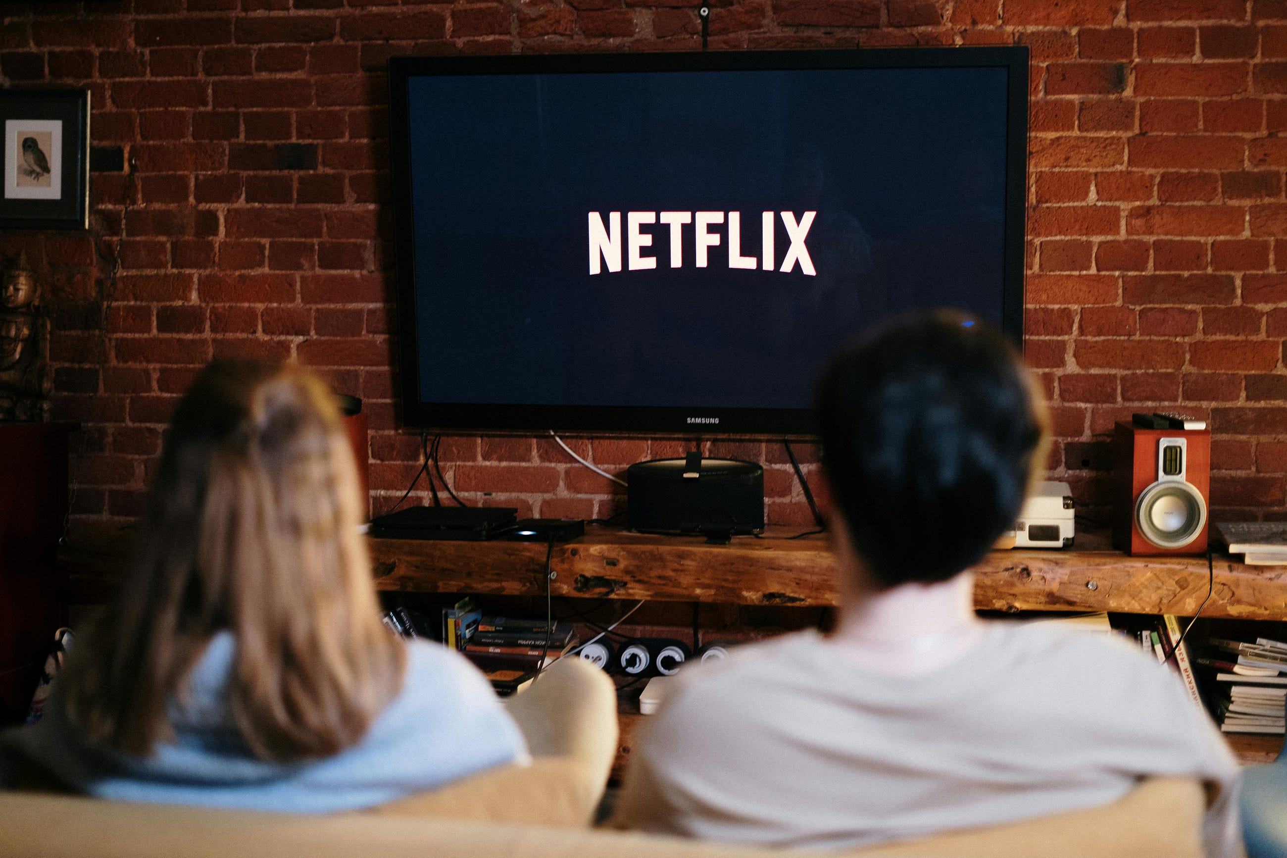 The Influence of Social Media Stars on Netflix and Amazon: A New Era in Entertainment