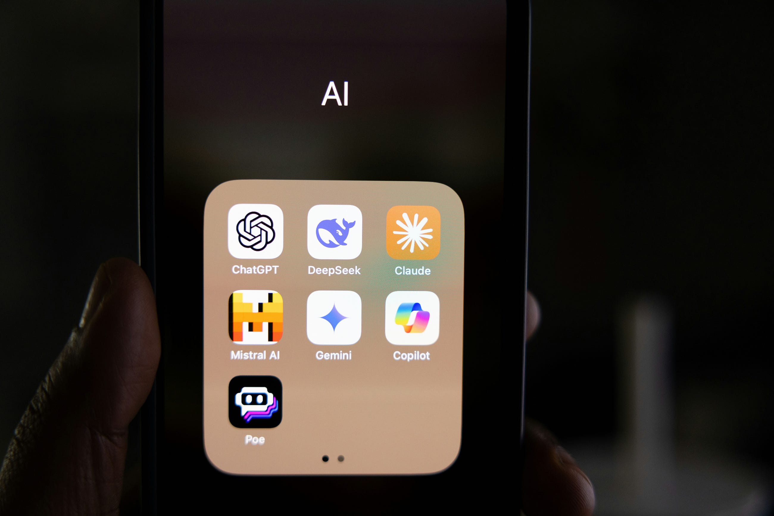 The AI Throne Is Shifting: How Claude, Gemini, and Open-Source Models Are