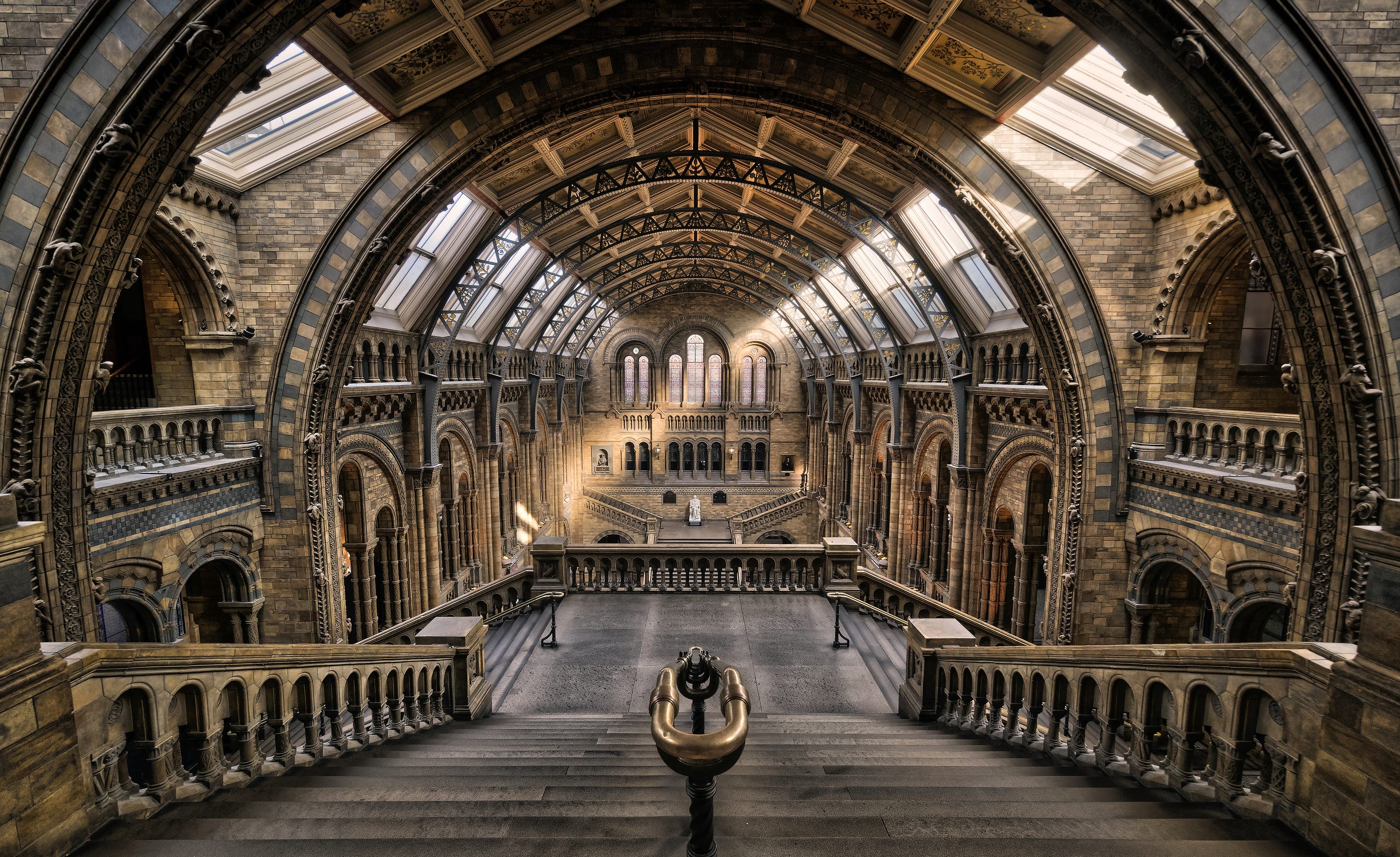 how-to-photograph-the-natural-history-museum-in-london